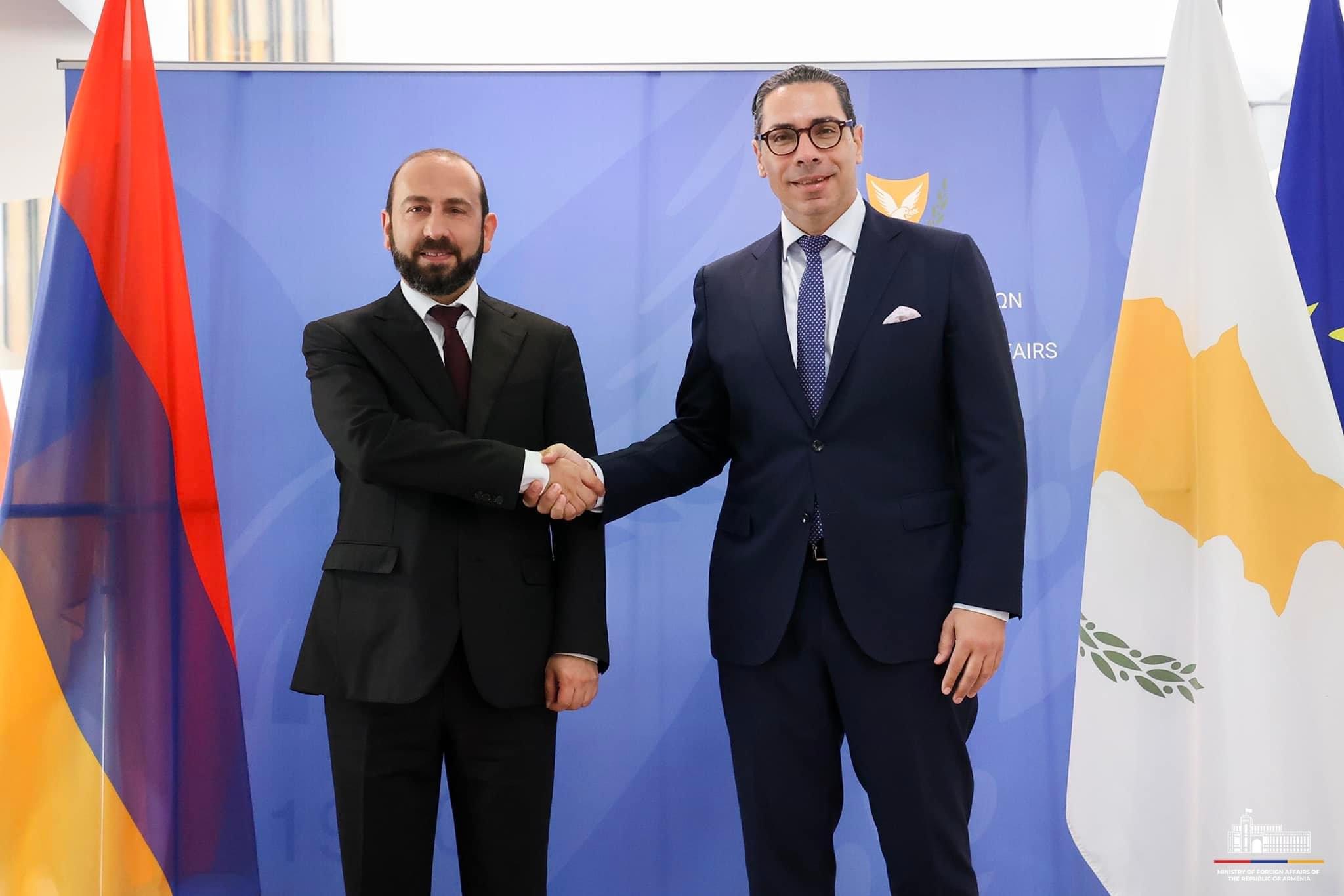 Արարատ Միրզոյանի աշխատանքային այցը Նիկոսիա շարունակվել է Կիպրոսի ԱԳ նախարարի հետ երկկողմ քննարկումներով