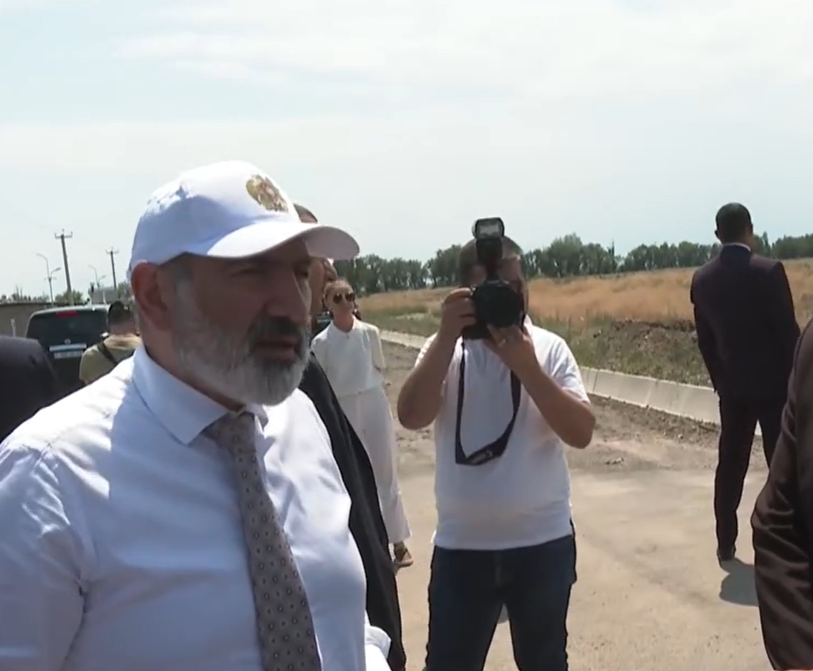 Ծիածան-Աղավնատուն-Լեռնամերձ 7,3 կմ ճանապարհատվածի հիմնանորոգման աշխատանքներն ավարտական փուլում են