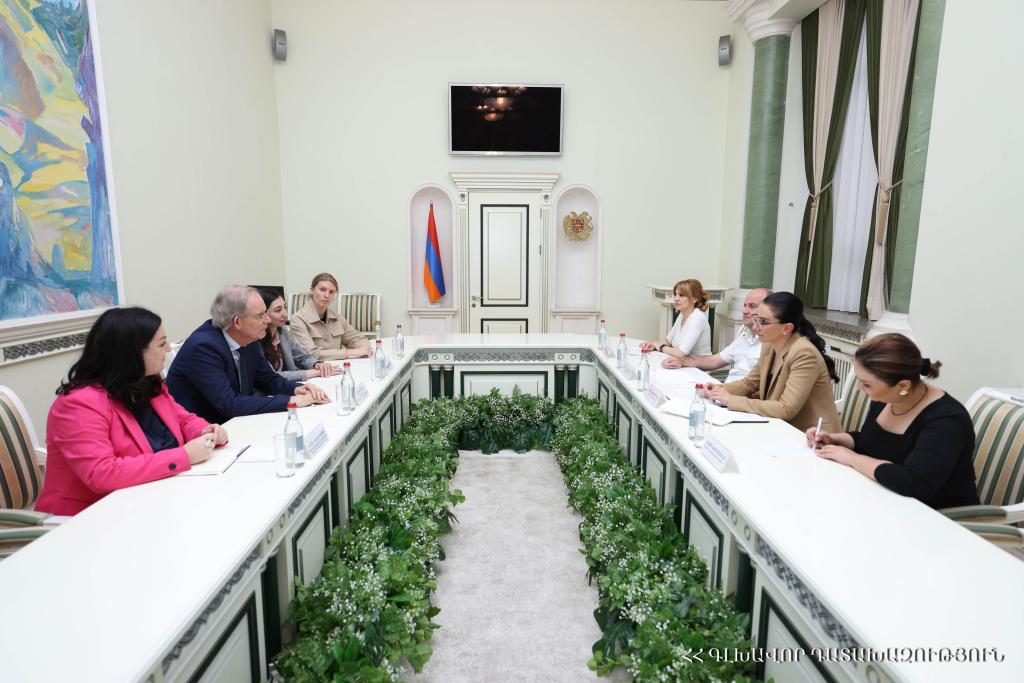 Գլխավոր դատախազն ընդունել է ՀՀ-ում Նիդերլանդների գործերի ժամանակավոր հավատարմատարին