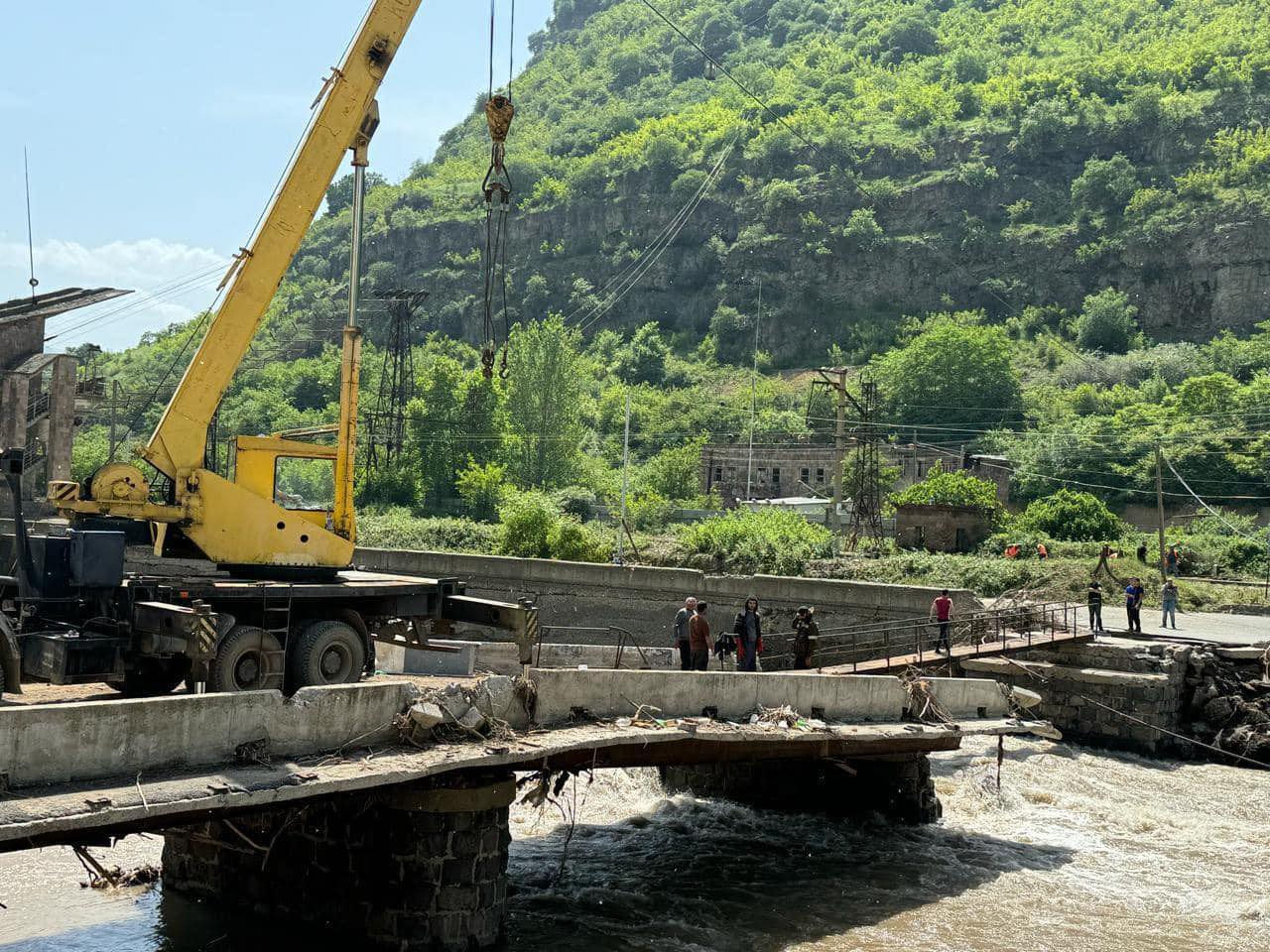 Ախթալայի նոր (ժամանակավոր) կամրջի կառուցման աշխատանքներով պայմանավորված՝ փակ կլինի մի քանի բնակավայր տանող ավտոճանապարհը