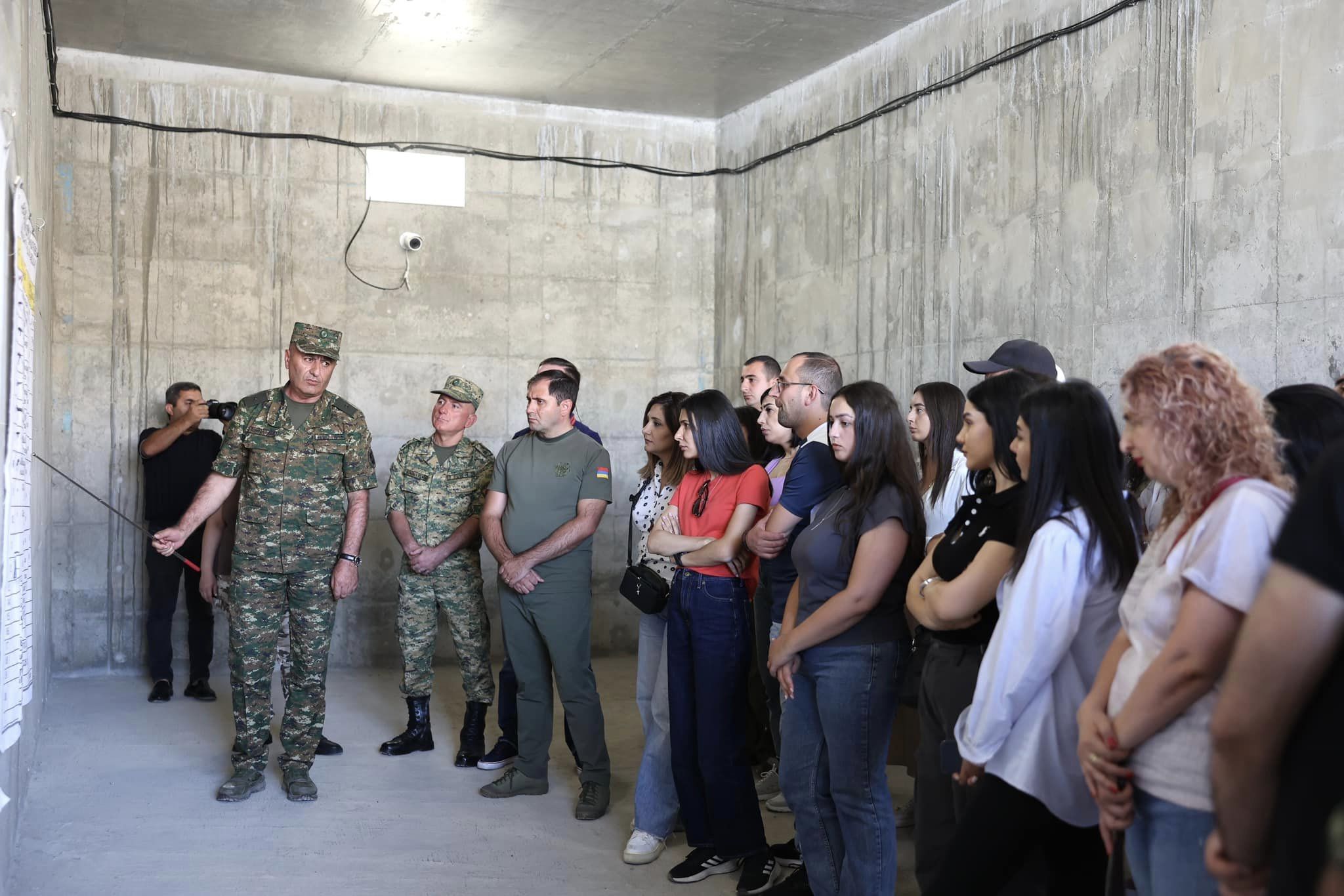 Սուրեն Պապիկյանի ուղեկցությամբ գերատեսչությունում հավատարմագրված ԶԼՄ ներկայացուցիչներն այցելել են սահմանագոտի