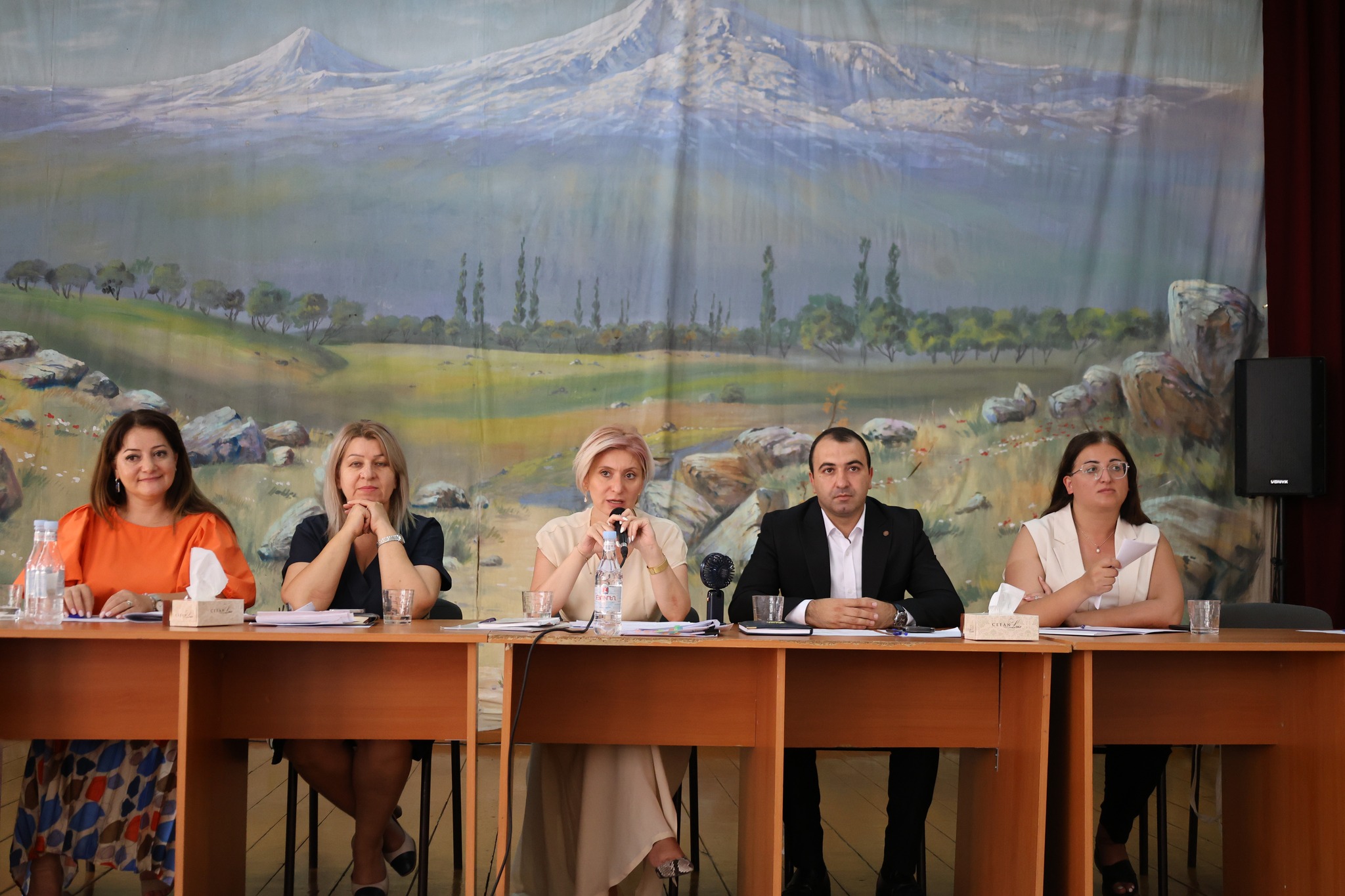 Օգոստոսյան խորհրդակցությունների հերթական փուլը՝ Արագածոտնի մարզում