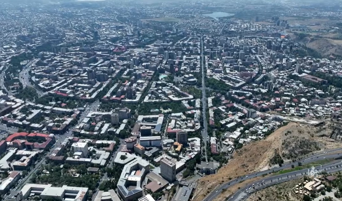 Երթևեկության կազմակերպման փոփոխություն՝ Իսակովի պողոտա-Աթենքի փողոց խաչմերուկում