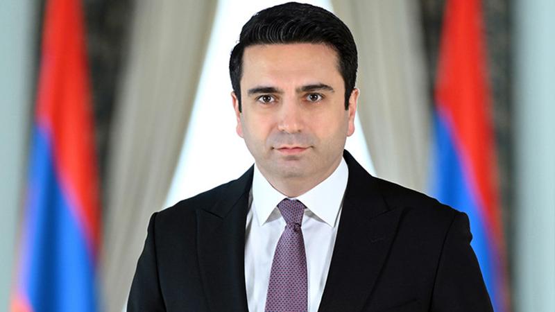 Ամեն նպատակ, ամեն իղձ, ամեն երազանք եւ ուժ պետք է կենտրոնացնենք մեր անկախ պետության համար․ Ալեն Սիմոնյան