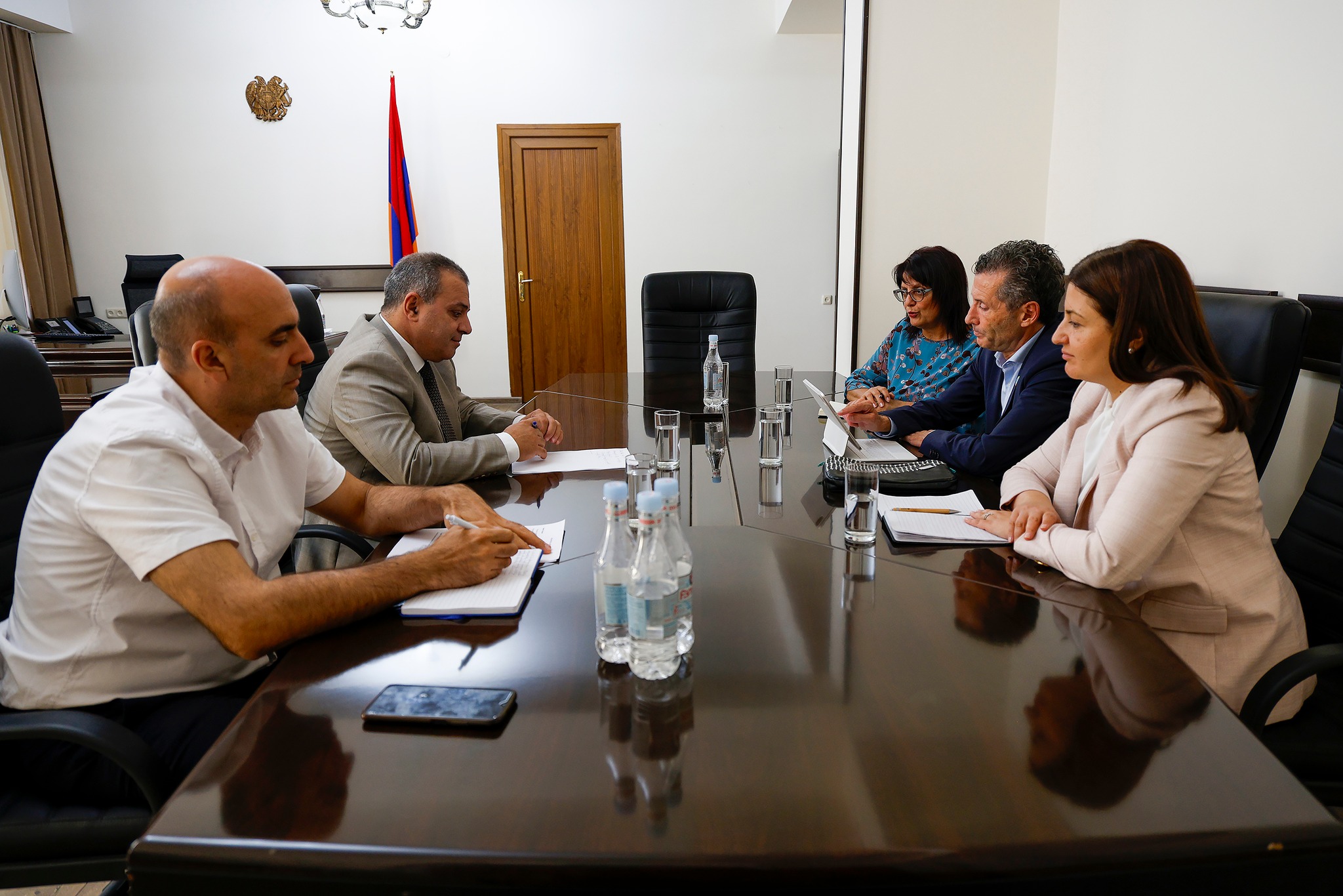 ՍԱՏՄ-ի ղեկավարը հանդիպել է Հայաստանում ՄԱԿ-ի Պարենի և գյուղատնտեսության կազմակերպության ներկայացուցչի հետ