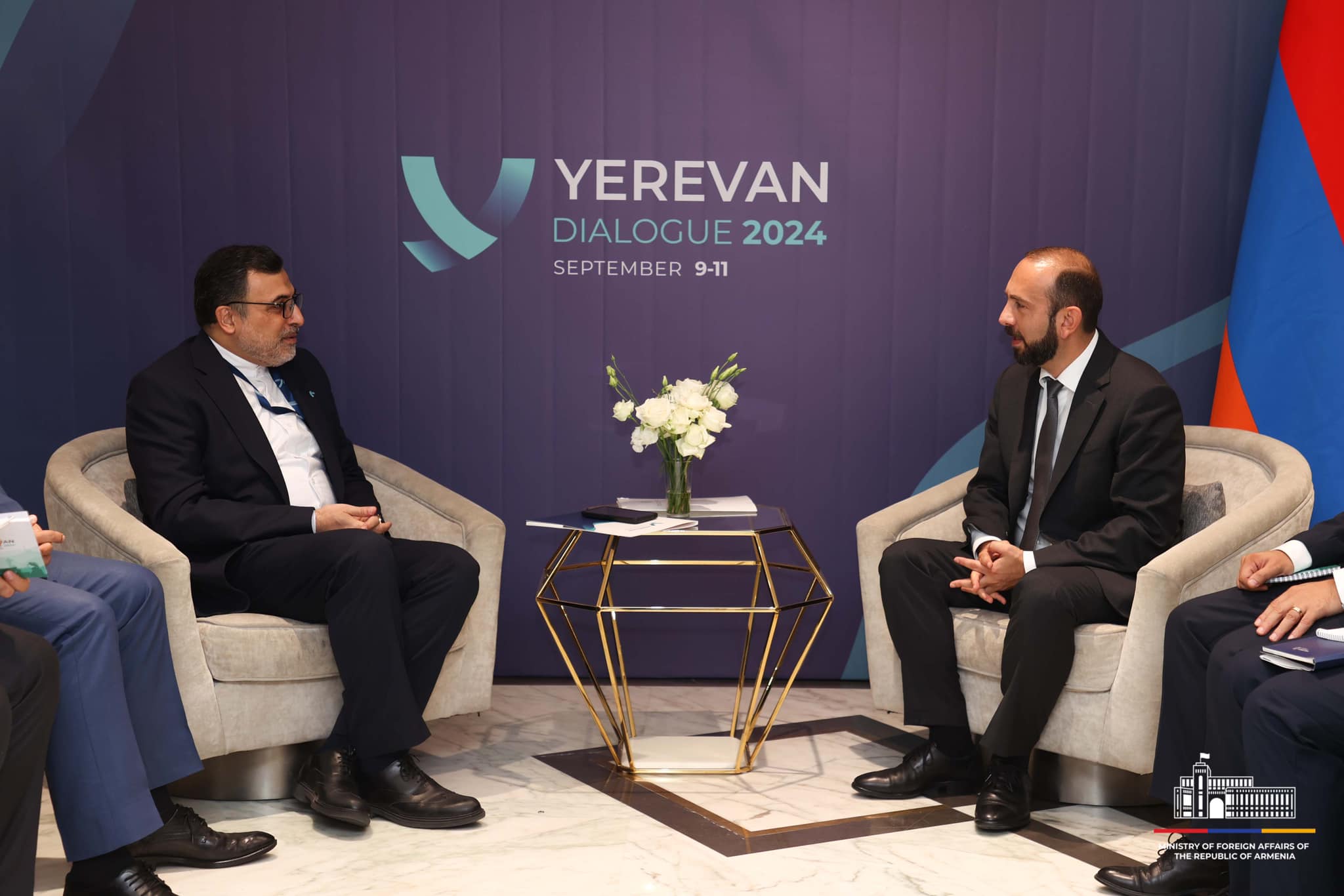 Արարատ Միրզոյանը և Իրանի ԱԳ նախարարի տեղակալը քննարկել են Հարավային Կովկասում հարատև կայունության և խաղաղության հաստատման ուղղությամբ ներդրվող ջանքերը