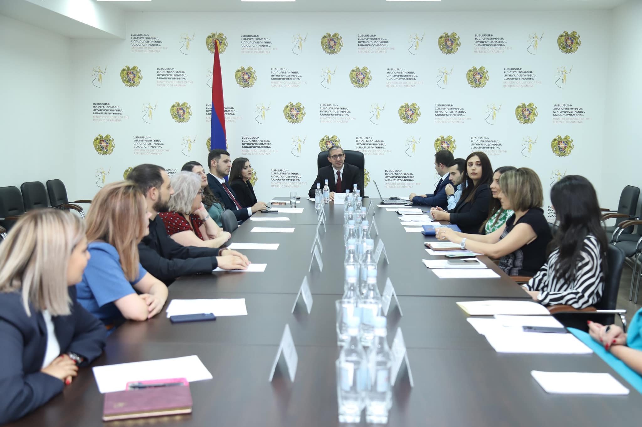 Կարեն Կարապետյանի գլխավորությամբ տեղի է ունեցել հաղորդակցության միջգերատեսչական աշխատանքային խմբի նիստը