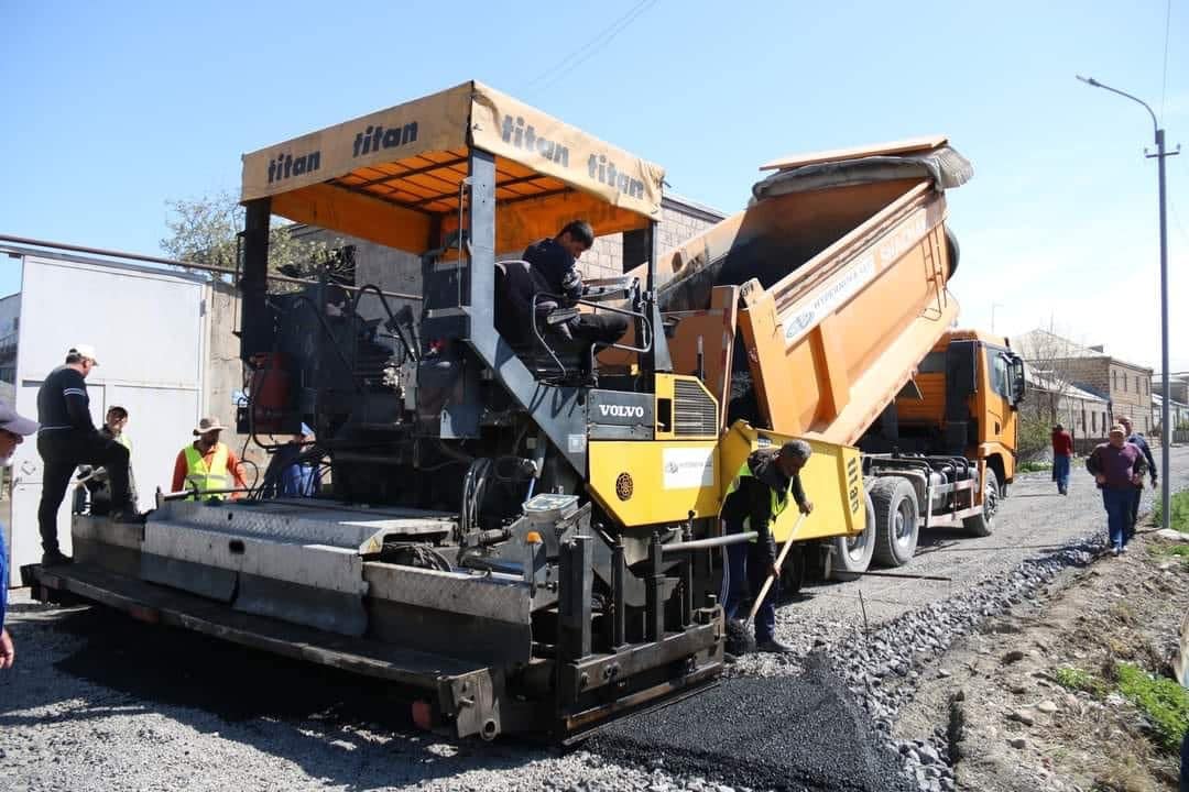 Հիմնանորոգվում են Մասիս համայնքի մի շարք բնակավայրերի փողոցներ