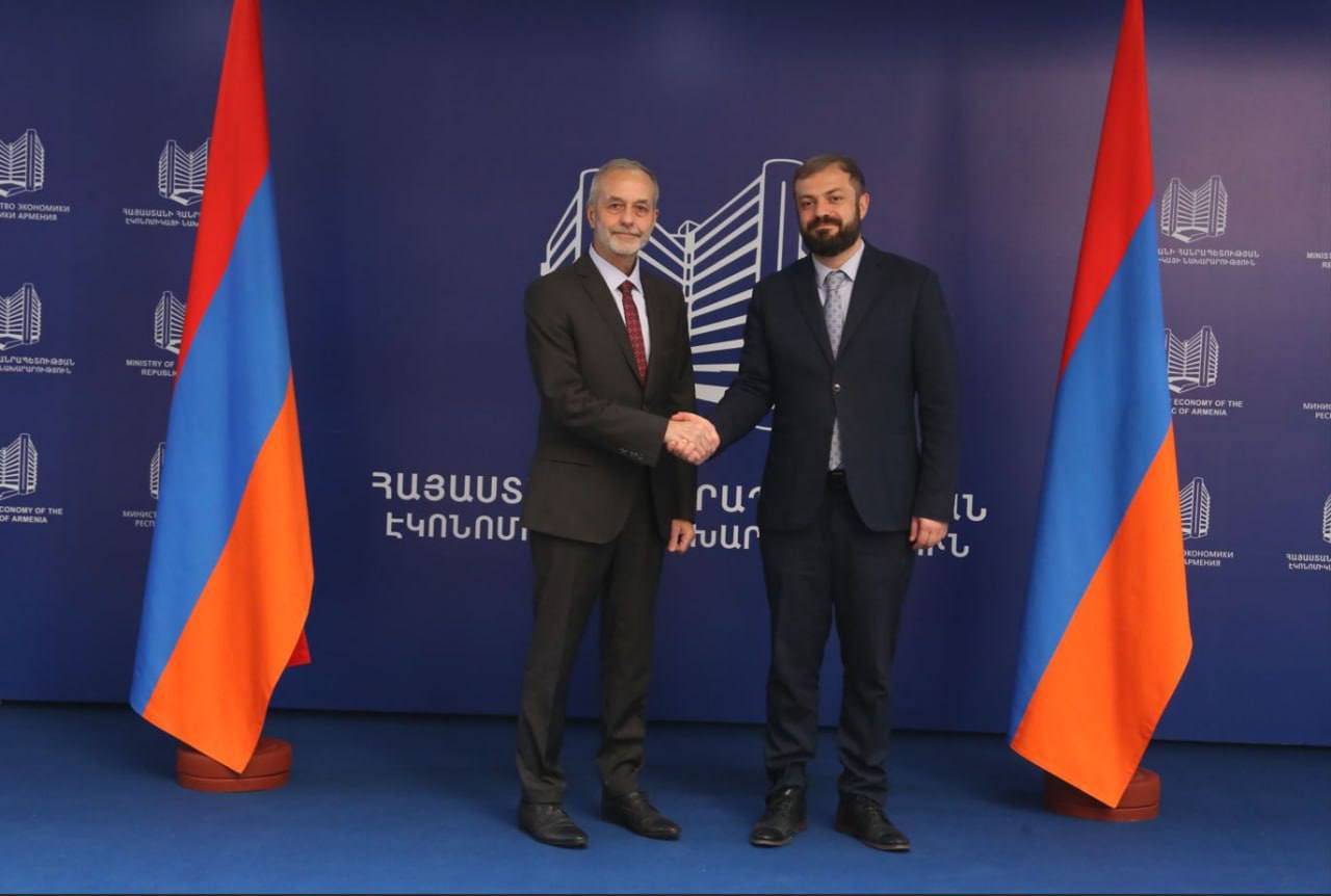 Գևորգ Պապոյանը Սլովակիայի դեսպանին է ներկայացրել «Խաղաղության խաչմերուկ» նախագիծը