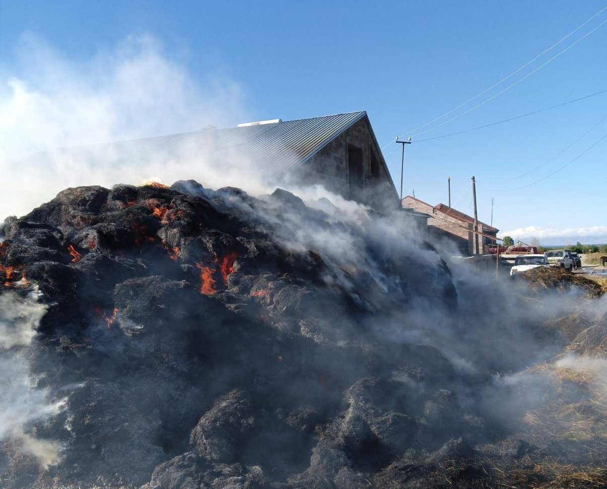 Հրդեհ Վարդենիկ գյուղում