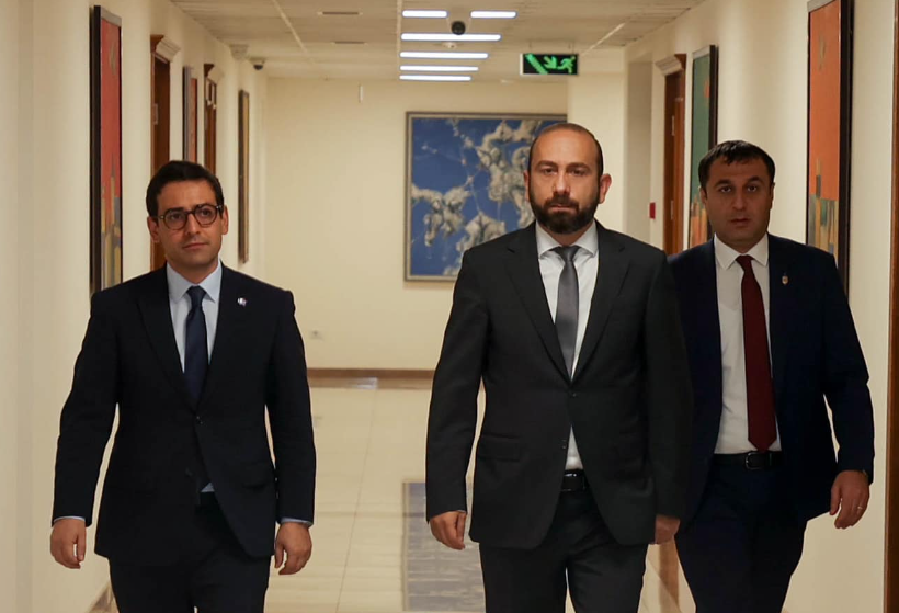 Տեղի է ունեցել Հայաստանի և Ֆրանսիայի արտաքին գործերի նախարարների ընդլայնված կազմով հանդիպումը