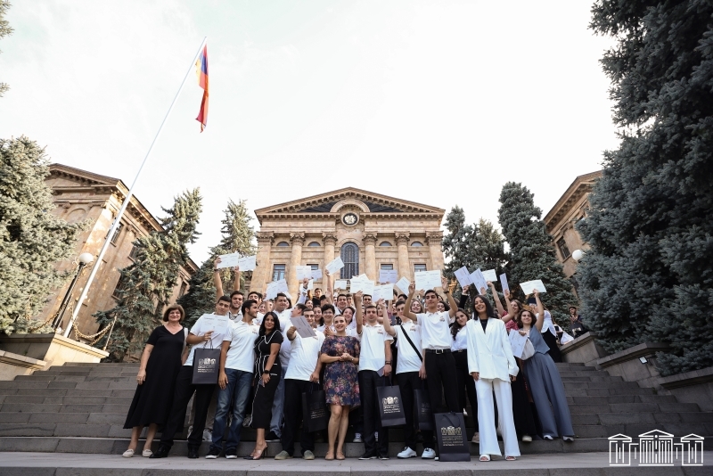 Ավարտվել է ԱԺ «Ամառային դպրոց» 3-րդ ծրագիրը. մասնակիցները ստացել են հավաստագրեր