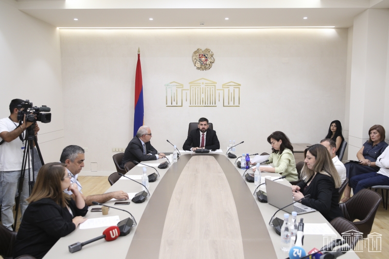 ԱԺ հանձնաժողովը քննարկել է ԱՊՀ շրջանակում կնքված բազմակողմ պայմանագրերի դադարեցմանը վերաբերող համաձայնագրի վավերացման հարցը