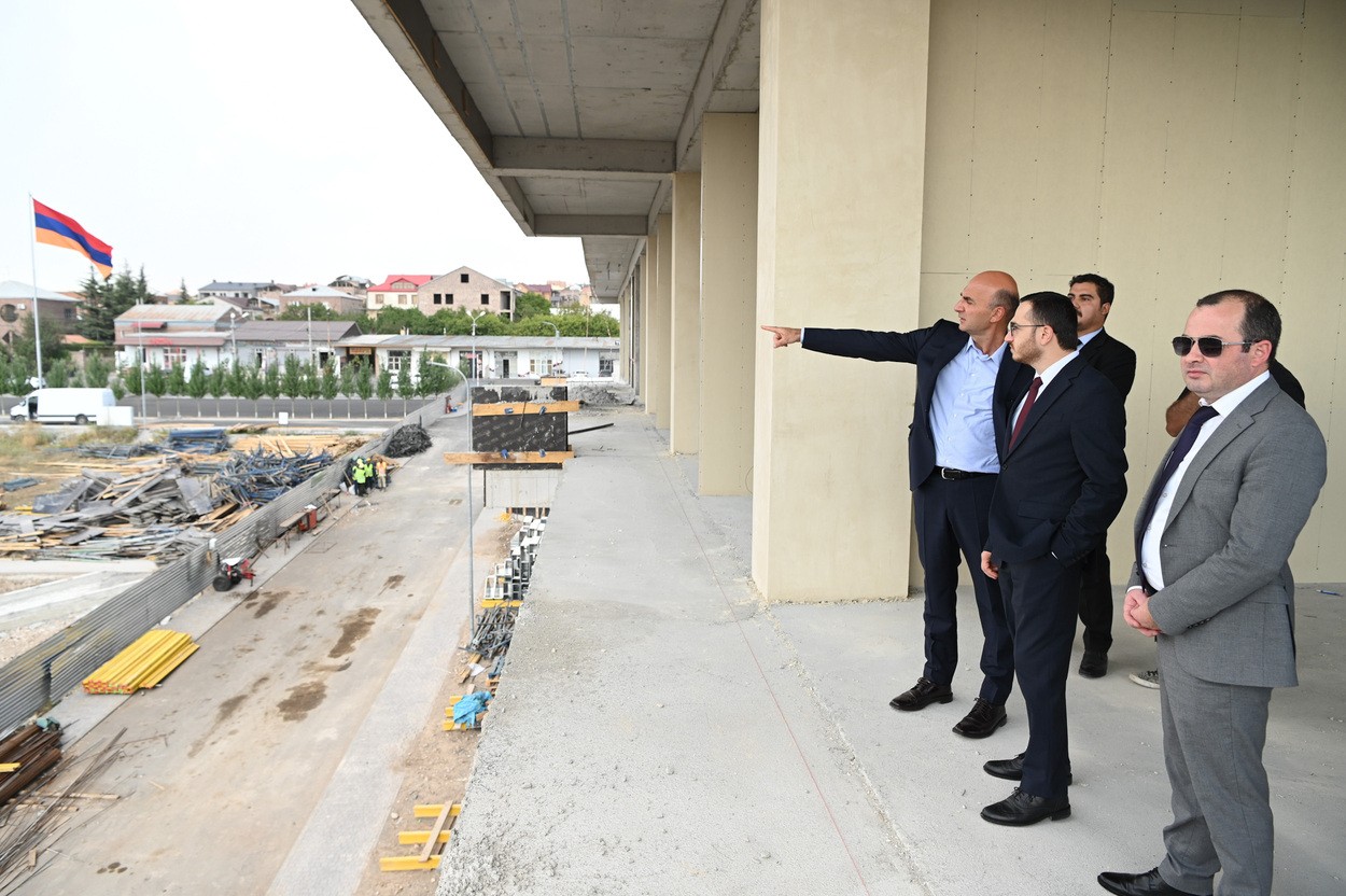 Մխիթար Հայրապետյանը ծանոթացել է «Ինժեներական քաղաք»-ում ընթացող աշխատանքներին