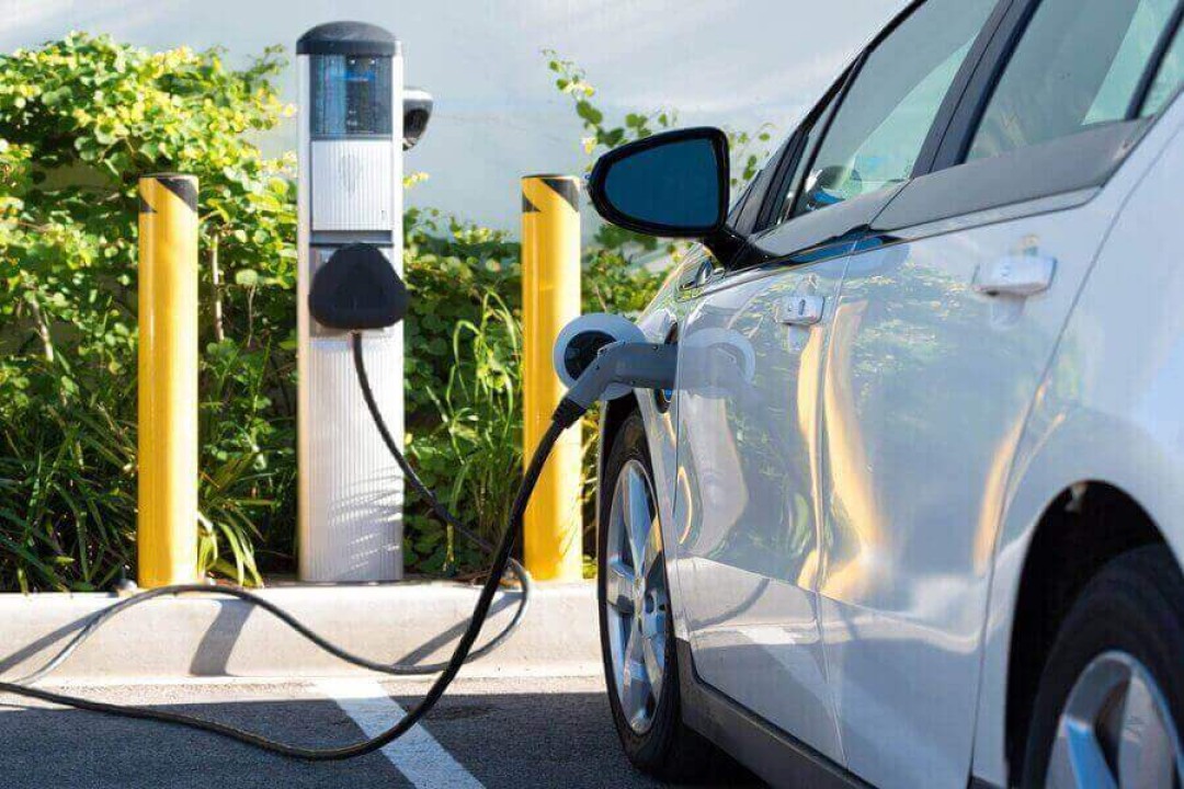 Կապահովվի ՀՀ առանց մաքսատուրքի էլեկտրոմոբիլների ներմուծման գործընթացը