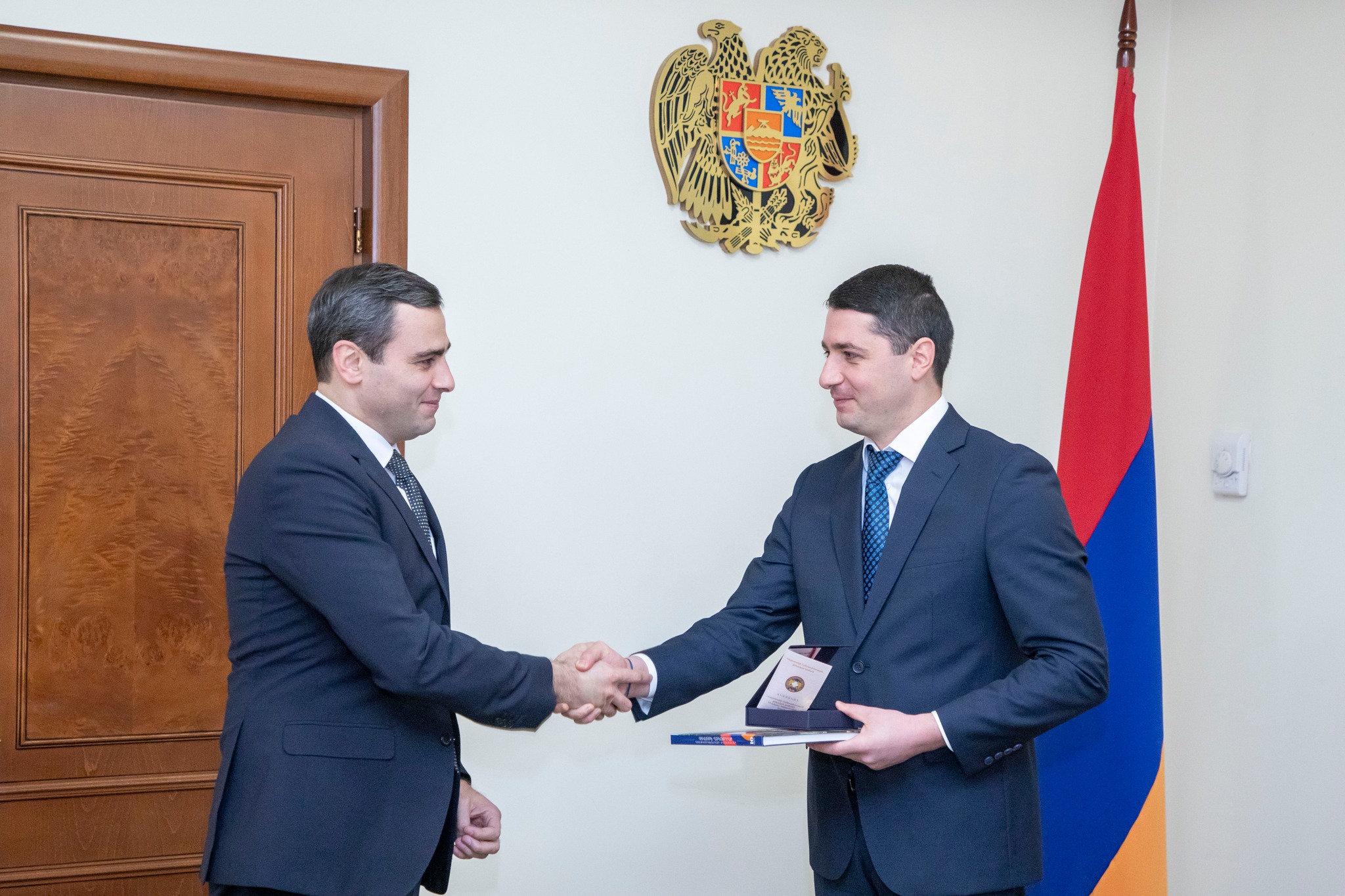 Քննչական կոմիտեի մի շարք աշխատակիցներ պարգևատրվել են կոմիտեի 10-ամյա հոբելյանի առթիվ