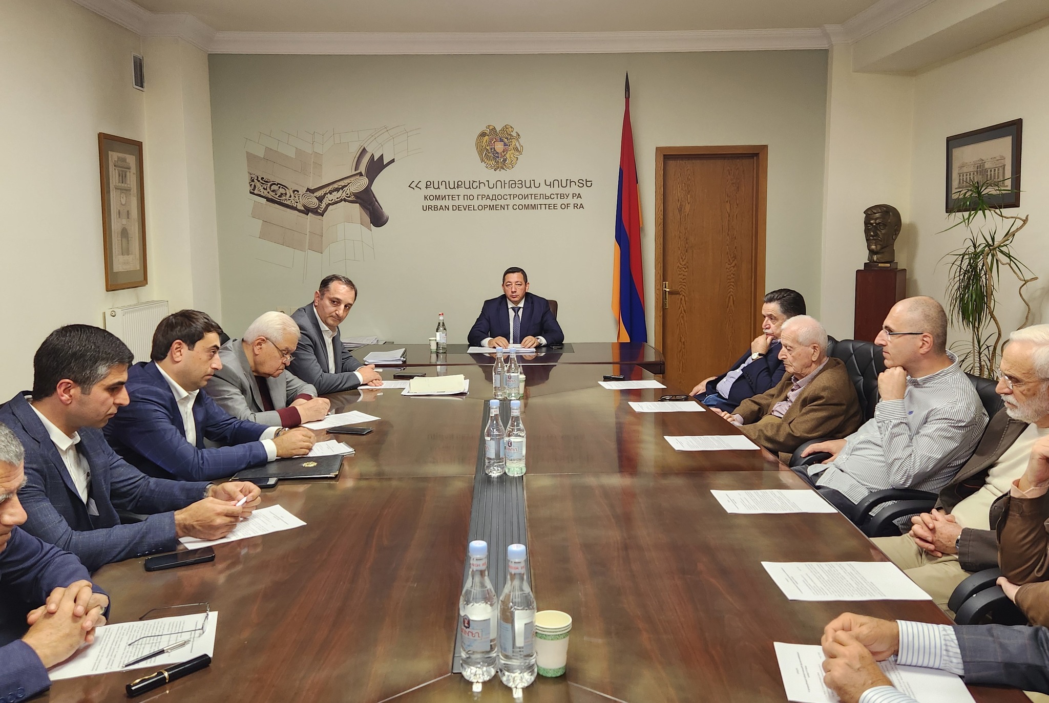 Քաղաքաշինության կոմիտեի նախագահի գլխավորությամբ կայացել է գիտատեխնիկական խորհրդի հերթական նիստը