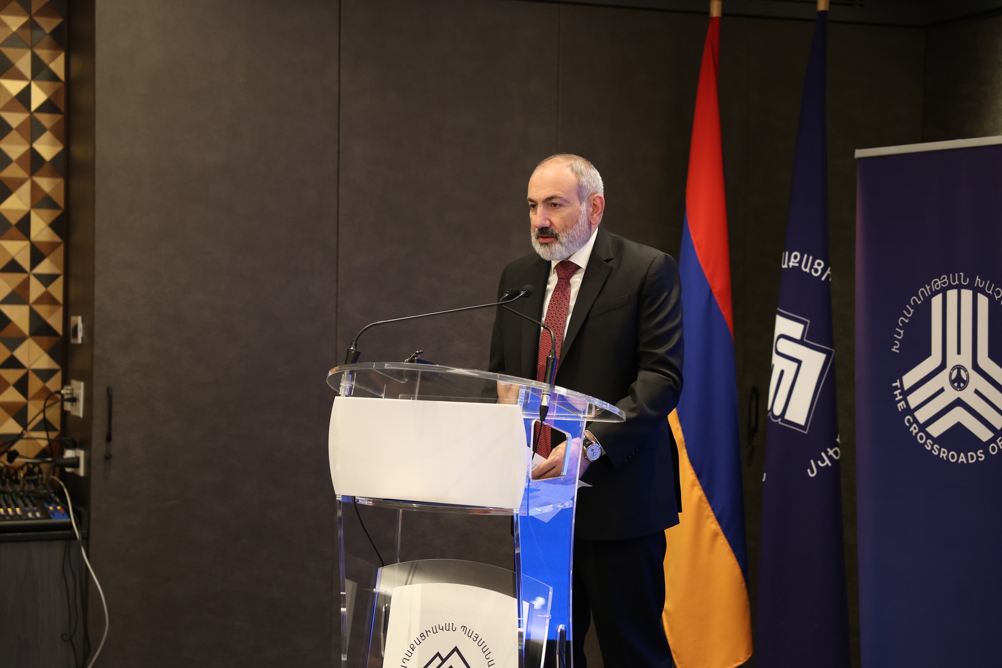 Ադրբեջանն իր այսօրվա խոսույթով ուզում է, որ Հայաստանի ճանապարհներն օգտագործելի լինեն իր համար, բայց միևնույն ժամանակ Հայաստանը շարունակի մնալ շրջափակման մեջ. վարչապետ
