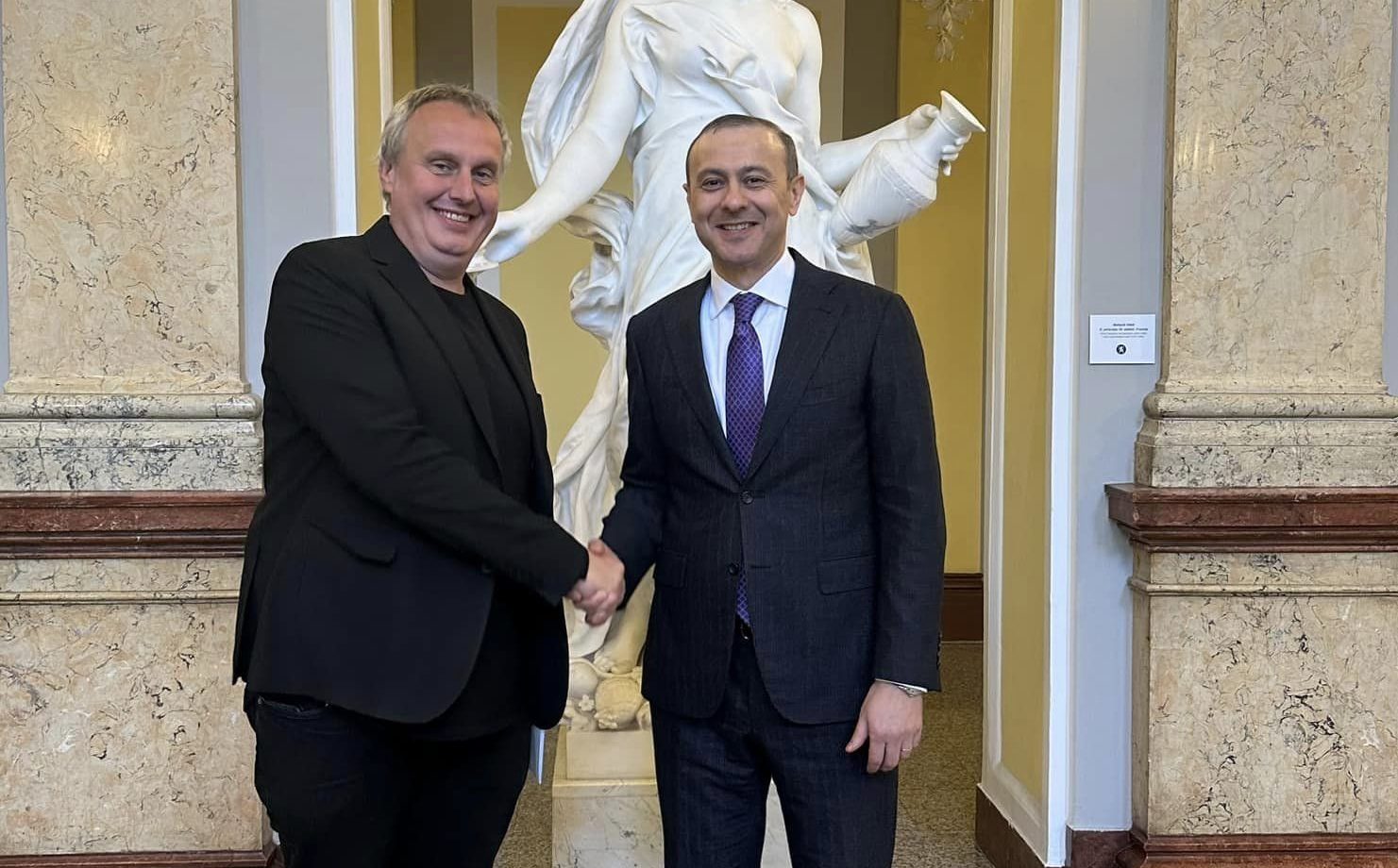 ԱԽ քարտուղարը հանդիպել է Չեխիայի վարչապետի Ազգային անվտանգության հարցերով խորհրդականի հետ