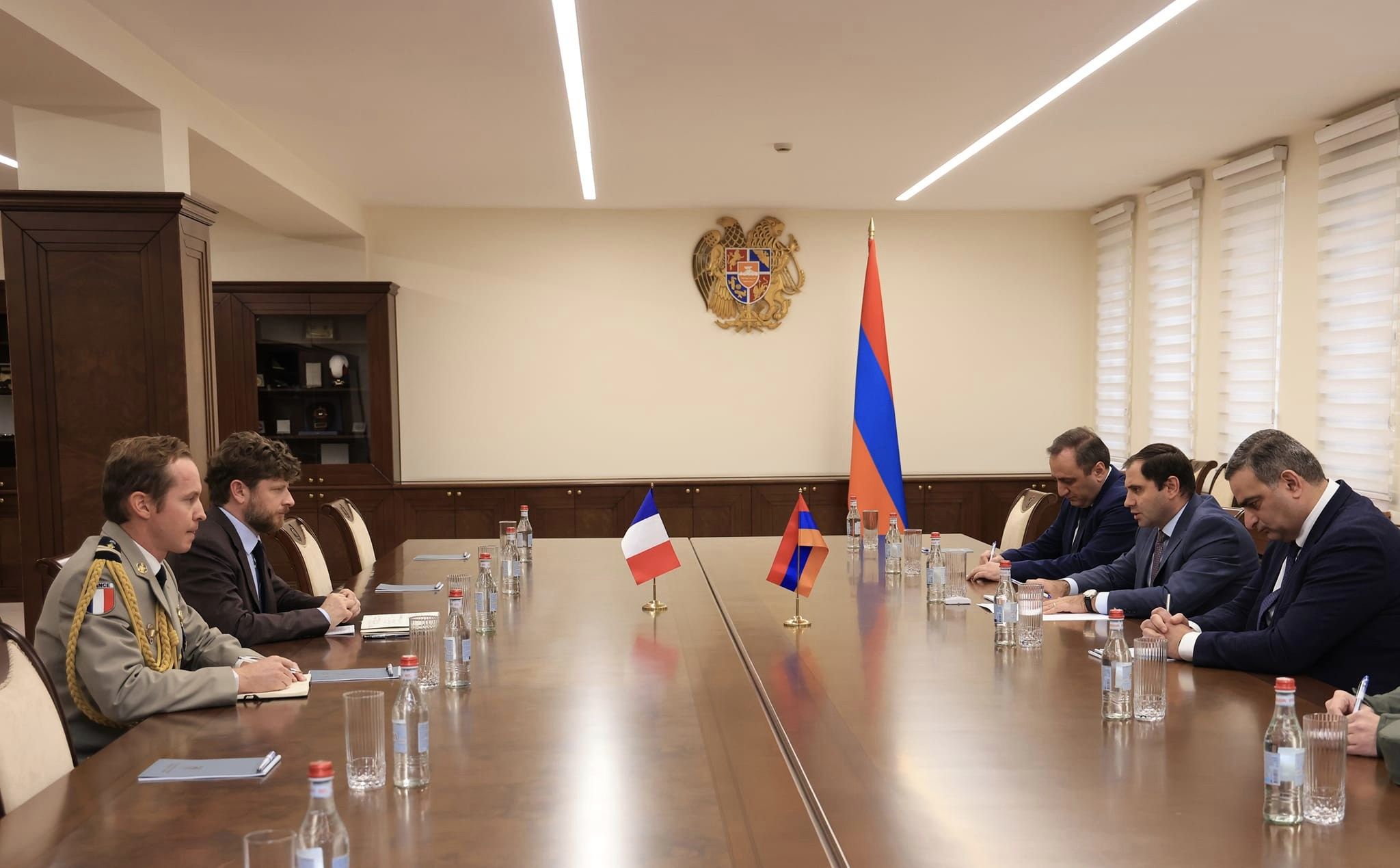 Սուրեն Պապիկյանն ընդունել է ՀՀ-ում Ֆրանսիայի դեսպանին