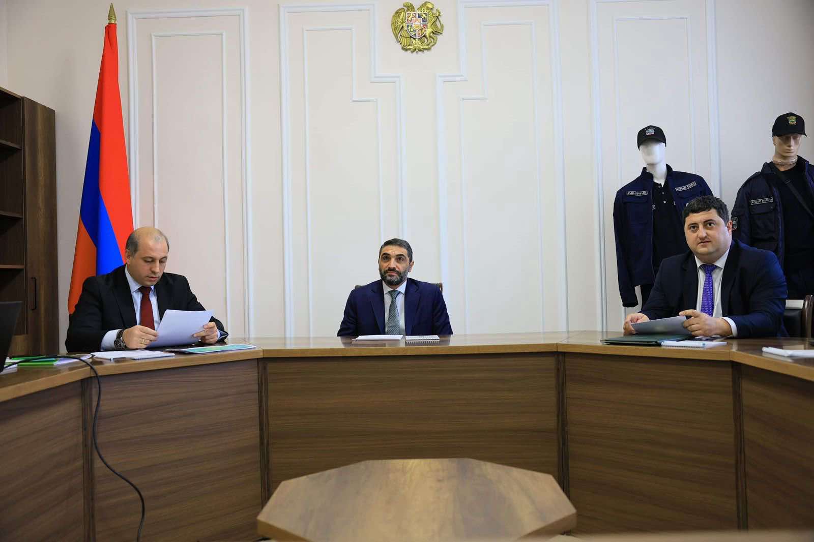 Նախարար Հակոբ Սիմիդյանն այցելել է Էկոպարեկային ծառայություն
