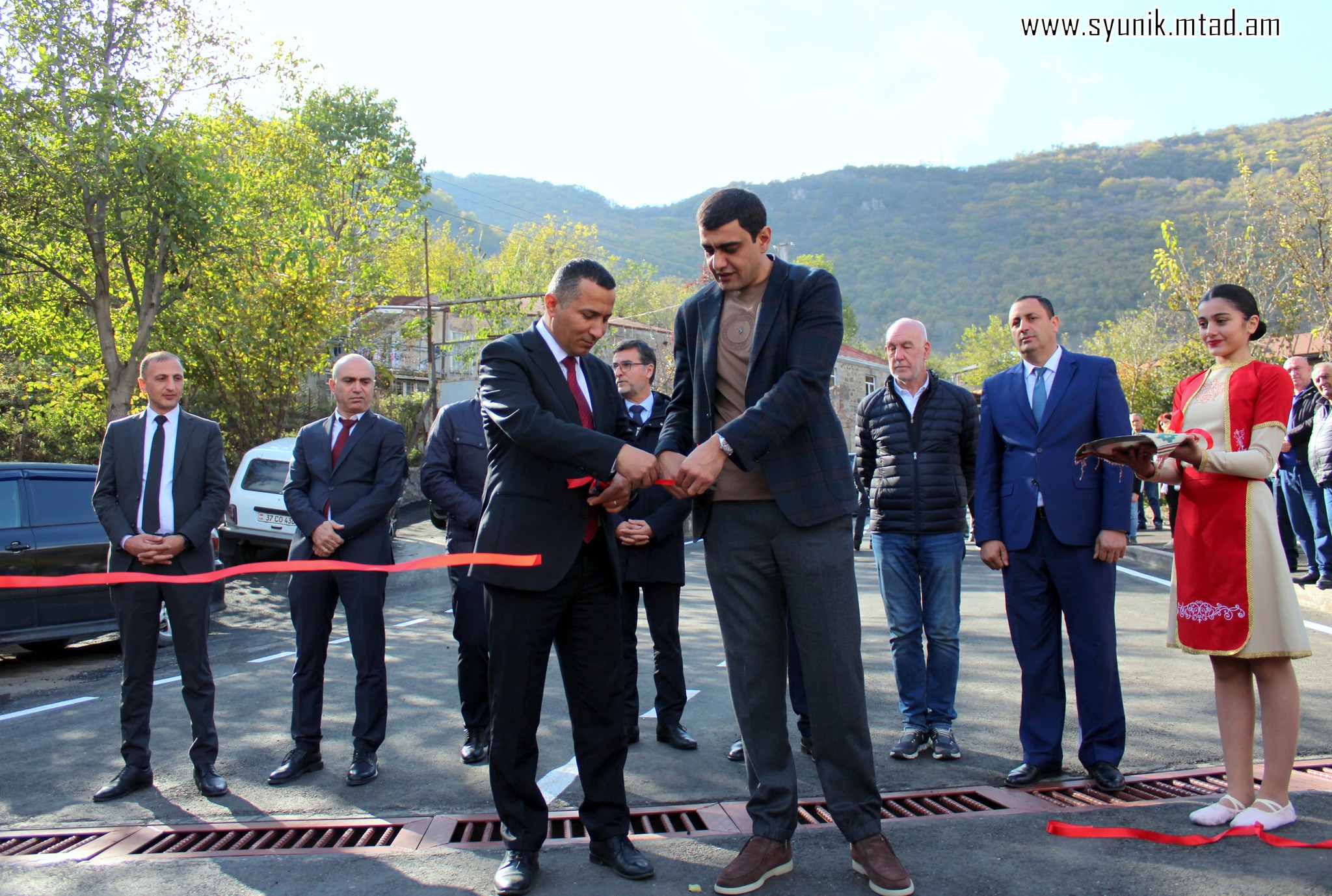 Գորիսում բացվել է Վիենի (Ֆրանսիա) պուրակը, շահագործման են հանձնվել Գորիսի Թումանյան ու դեպի պատմական Հին Գորիս տանող ճանապարհները