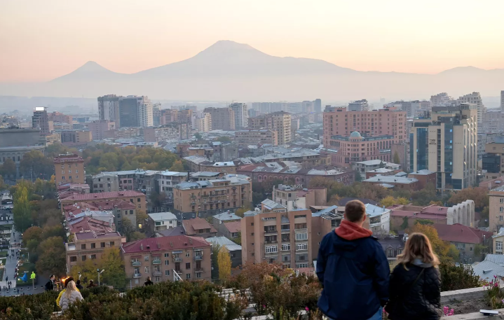 Ռուսաստանի դեսպանությունը շնորհավորել է Երևանին Քաղաքի օրվա առթիվ