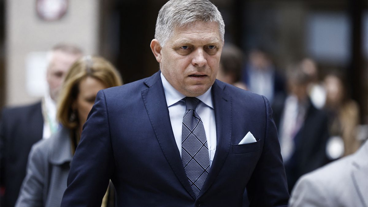 Ֆիցոն ասել է՝ Արևմուտքը ցանկանում է, որ Ուկրաինայում հակամարտությունը շարունակվի
