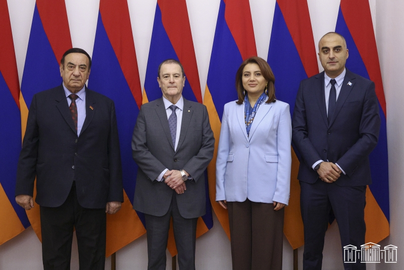 Խորհրդարանում հյուրընկալվել է Գվատեմալայի դեսպանը