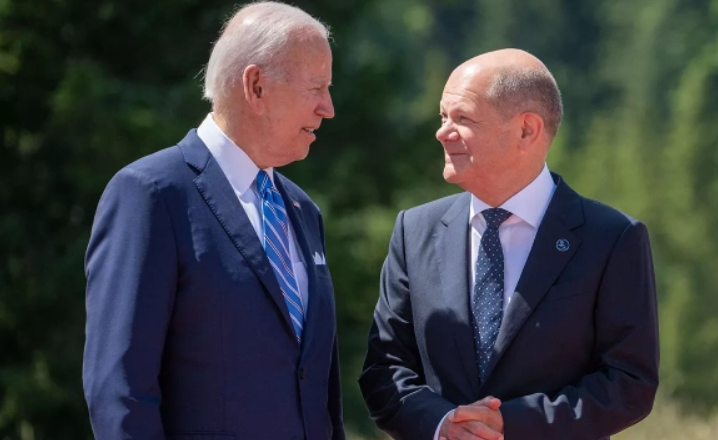 Բայդենը Շոլցի հետ քննարկել է Ուկրաինային աջակցության հարցը