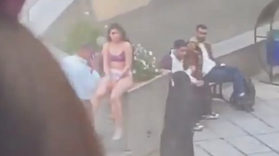 Իրանցի ուսանողուհին ի նշան բողոքի մերկացել է համալսարանում