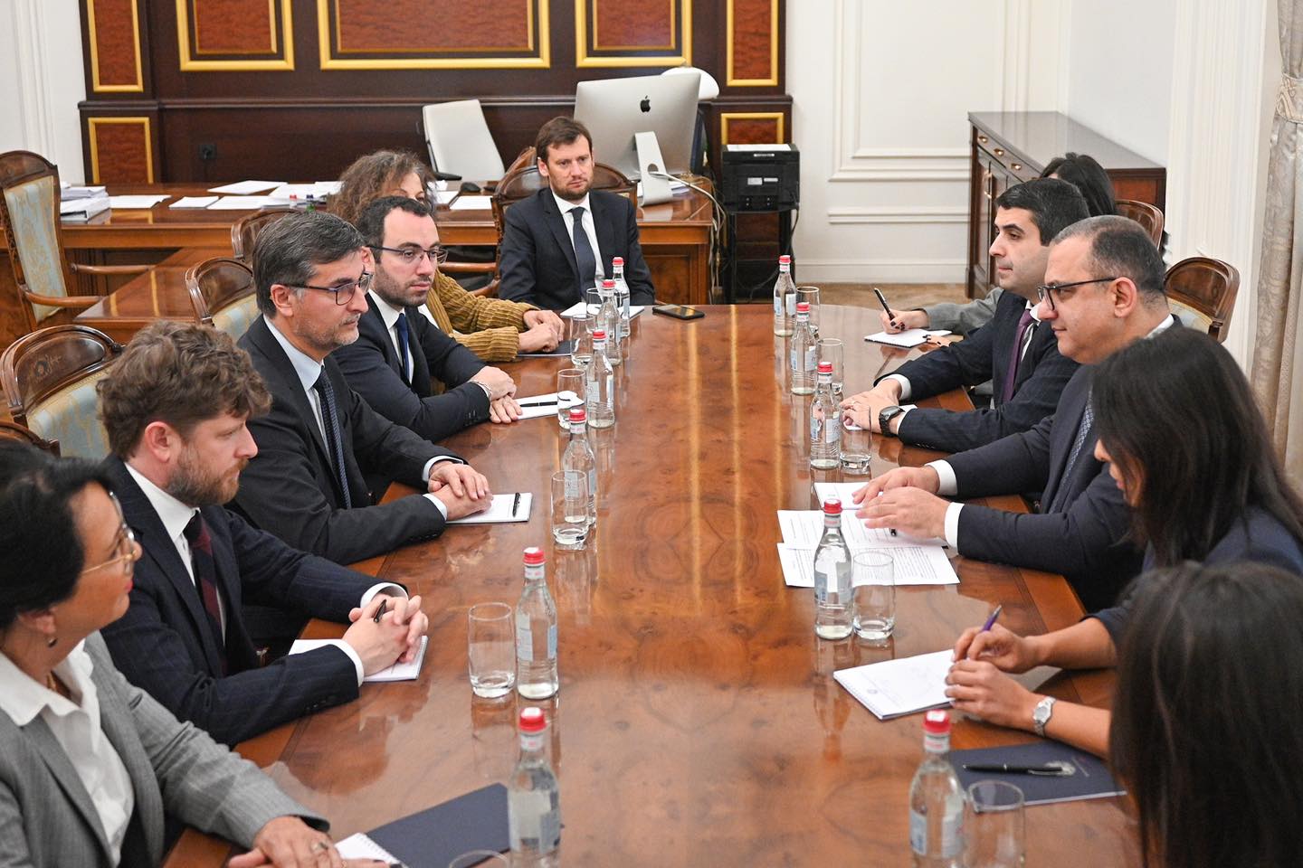 Տիգրան Խաչատրյանն ընդունել է Ֆրանսիայի Օվերնյ-Ռոն-Ալպեր շրջանի փոխնախագահ Թիերի Կովաքսի գլխավորած պատվիրակությանը