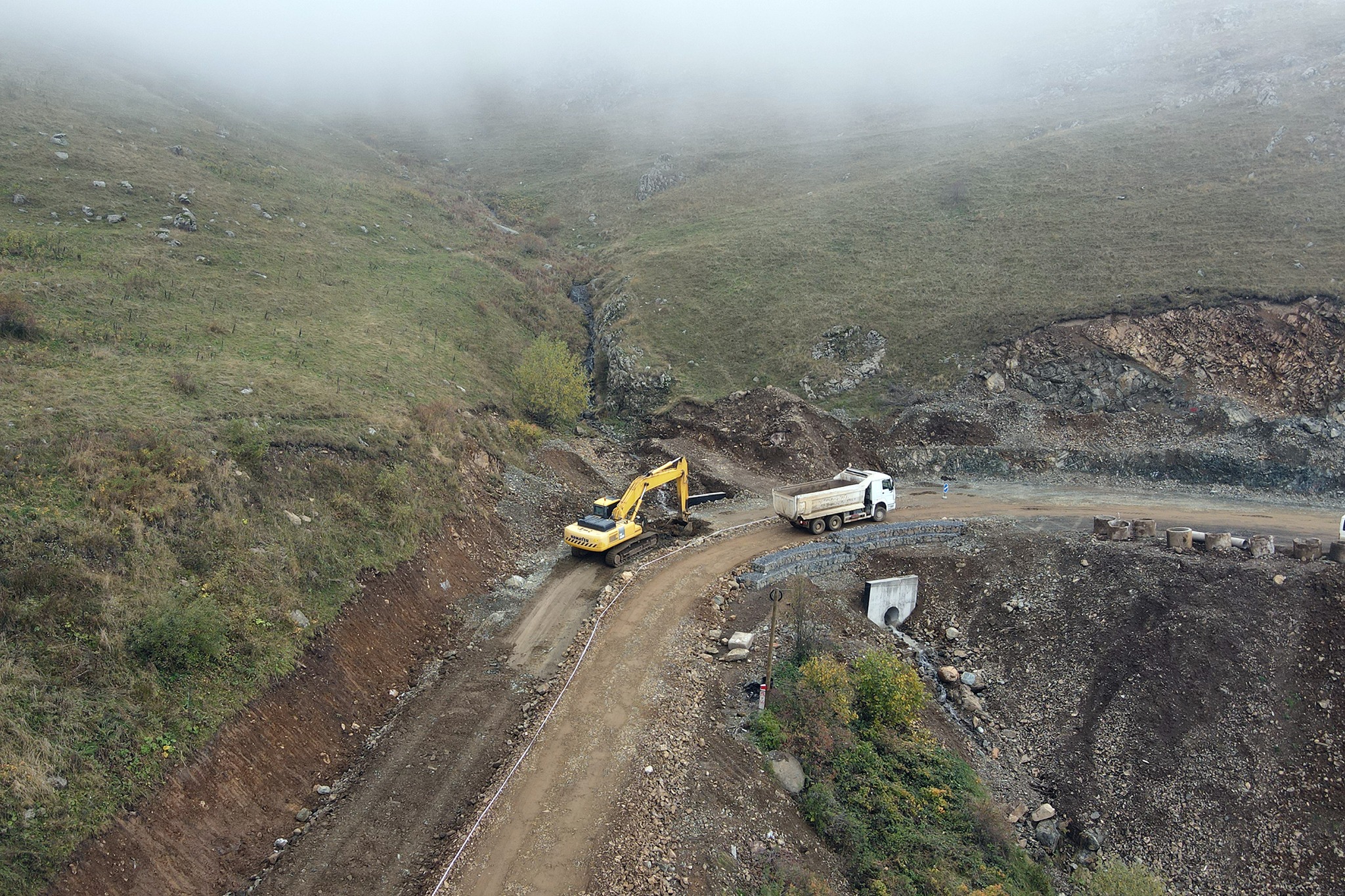 Հիմնանորոգվում է Հ-38, /Հ-30/ (Թթուջուր) – /Հ-36/ (Նավուր) հանրապետական նշանակության ավտոճանապարհի մի հատվածը