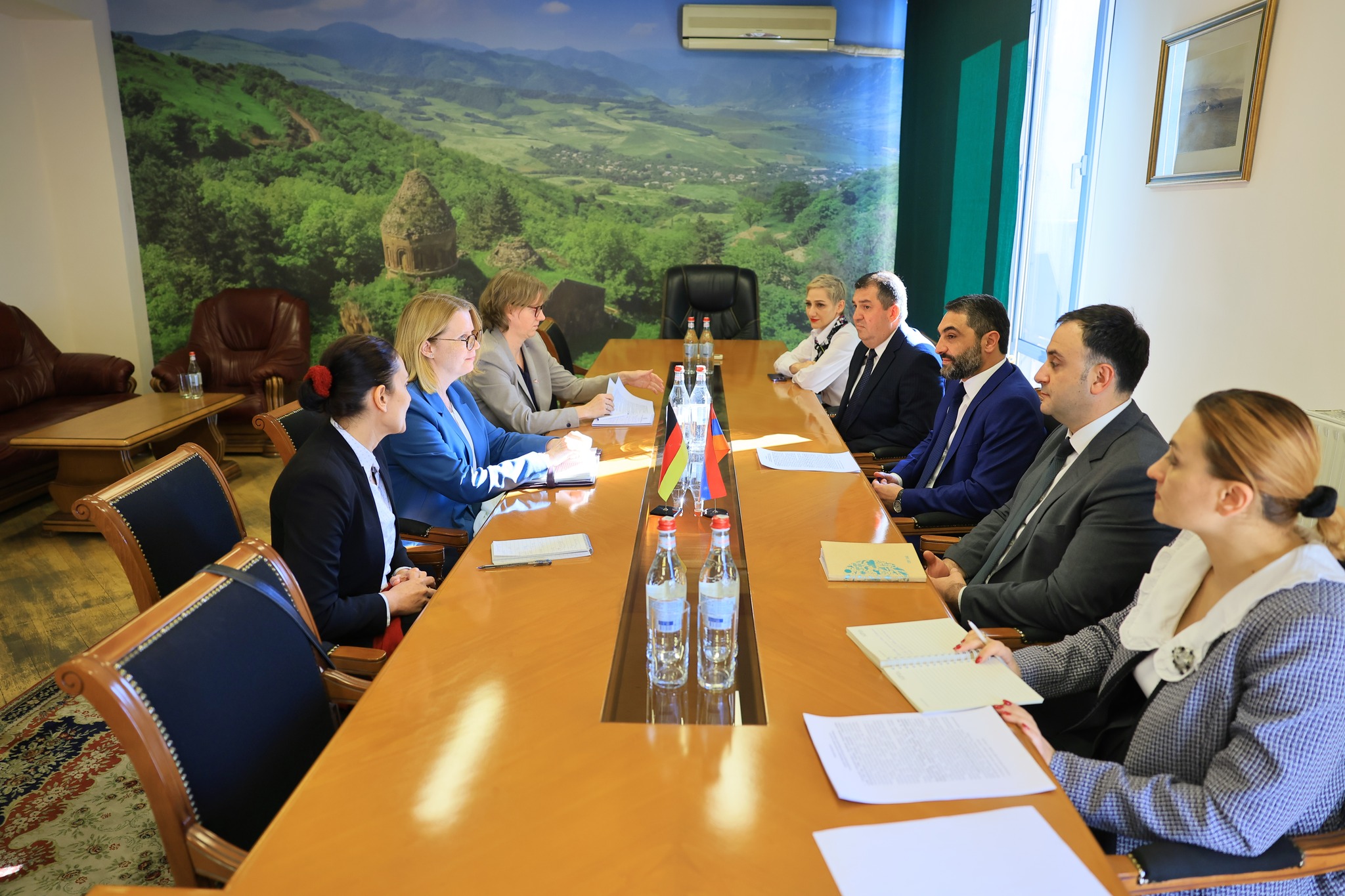 Շրջակա միջավայրի նախարարն ընդունել է Գերմանիայի նորանշանակ դեսպանին