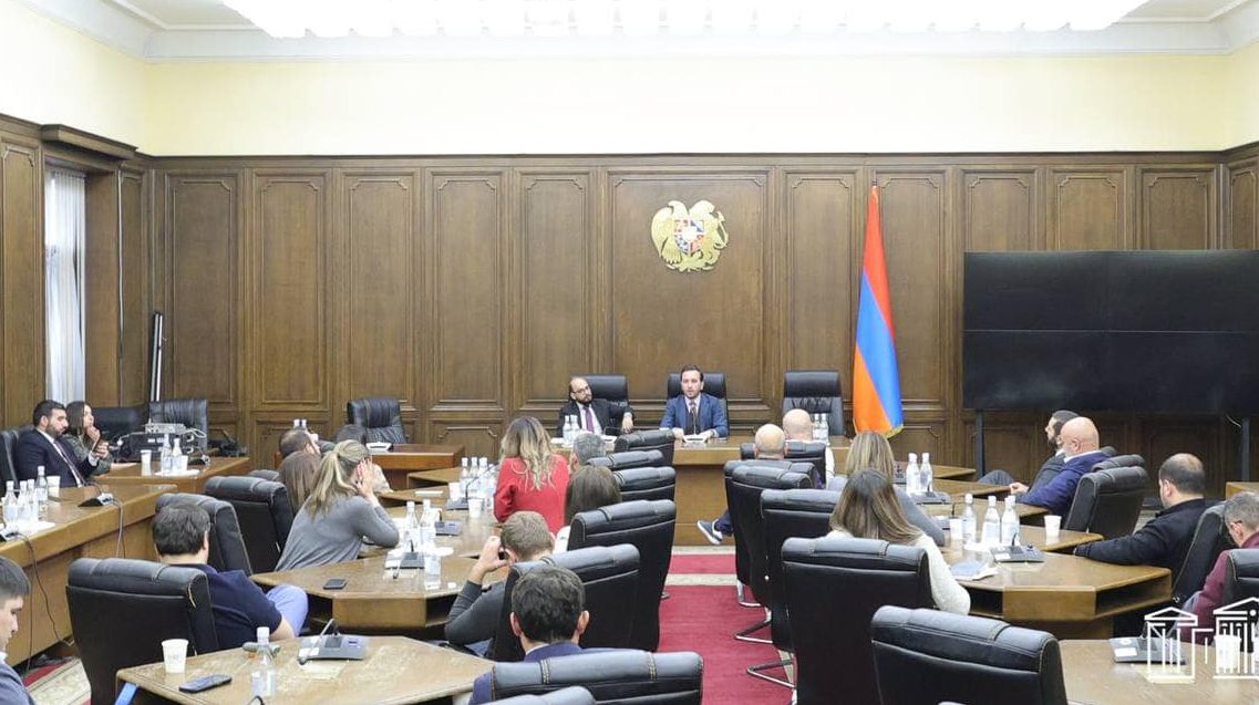 Ազգային ժողովում տեղի է ունեցել «Քաղաքացիական պայմանագիր» խմբակցության նիստ