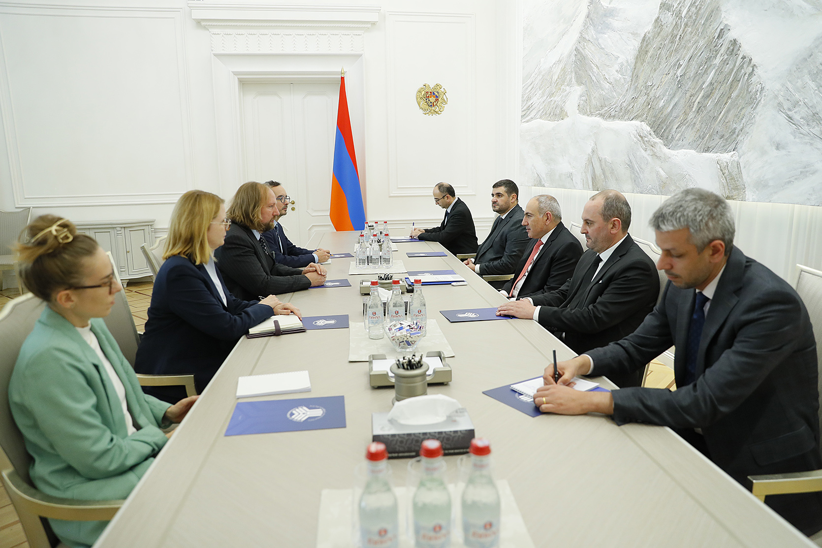 Վարչապետն ընդունել է ԳԴՀ Բունդեսթագի պատվիրակությանը