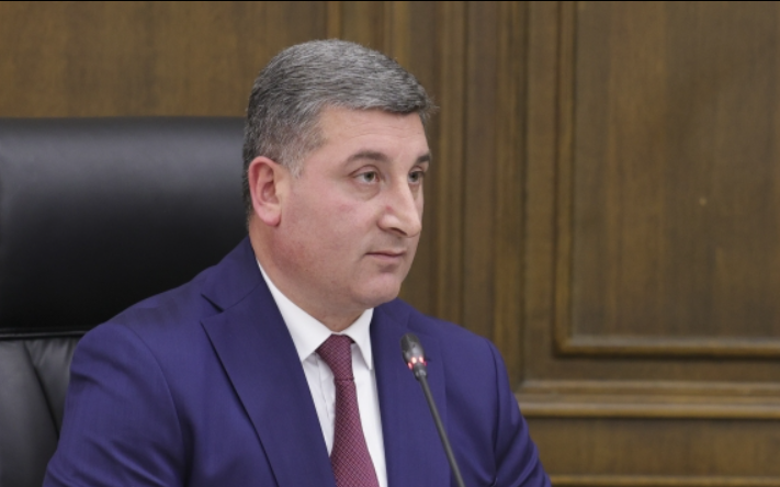 ԱԺ մշտական հանձնաժողովների համատեղ նիստում շարունակվել է եկող տարվա ֆինանսական փաստաթղթի վերաբերյալ քննարկումը