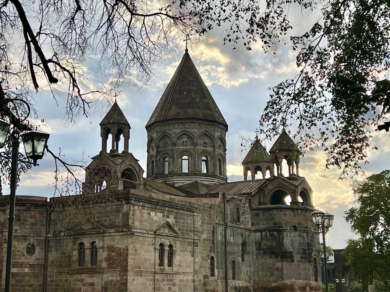 Ինչպե՞ս է պահքը օգնում մեղքերից զերծ մնալուն․ Մայր Աթոռ