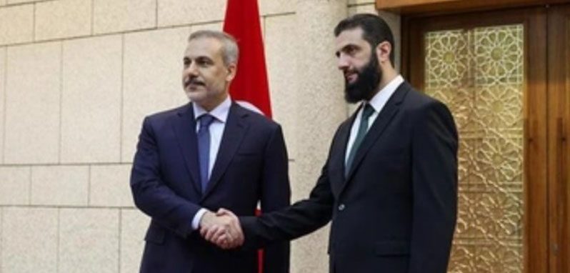 Թուրքիայի արտգործնախարարը հանդիպել է Սիրիայի նոր իշխանությունների ղեկավարի հետ