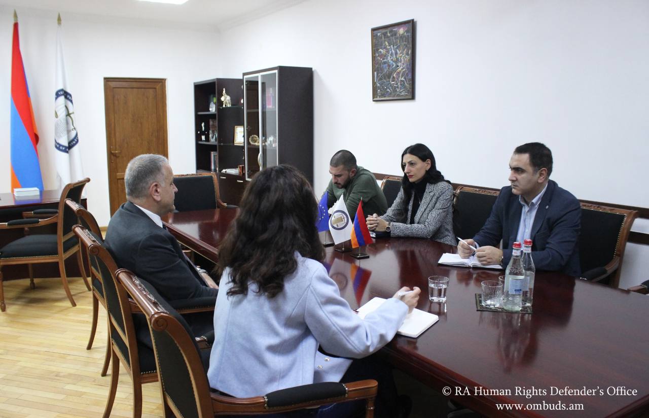 Անահիտ Մանասյանն ընդունել է Հայաստանում Եվրամիության պատվիրակության ղեկավար, դեսպան Վասիլիս Մարագոսին