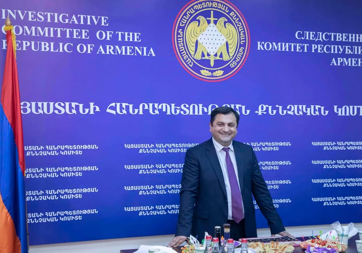 Դիմումիս համաձայն ազատվել եմ ՔԿ-ի նախագահի մամուլի քարտուղարի պաշտոնից. Գոռ Աբրահամյան