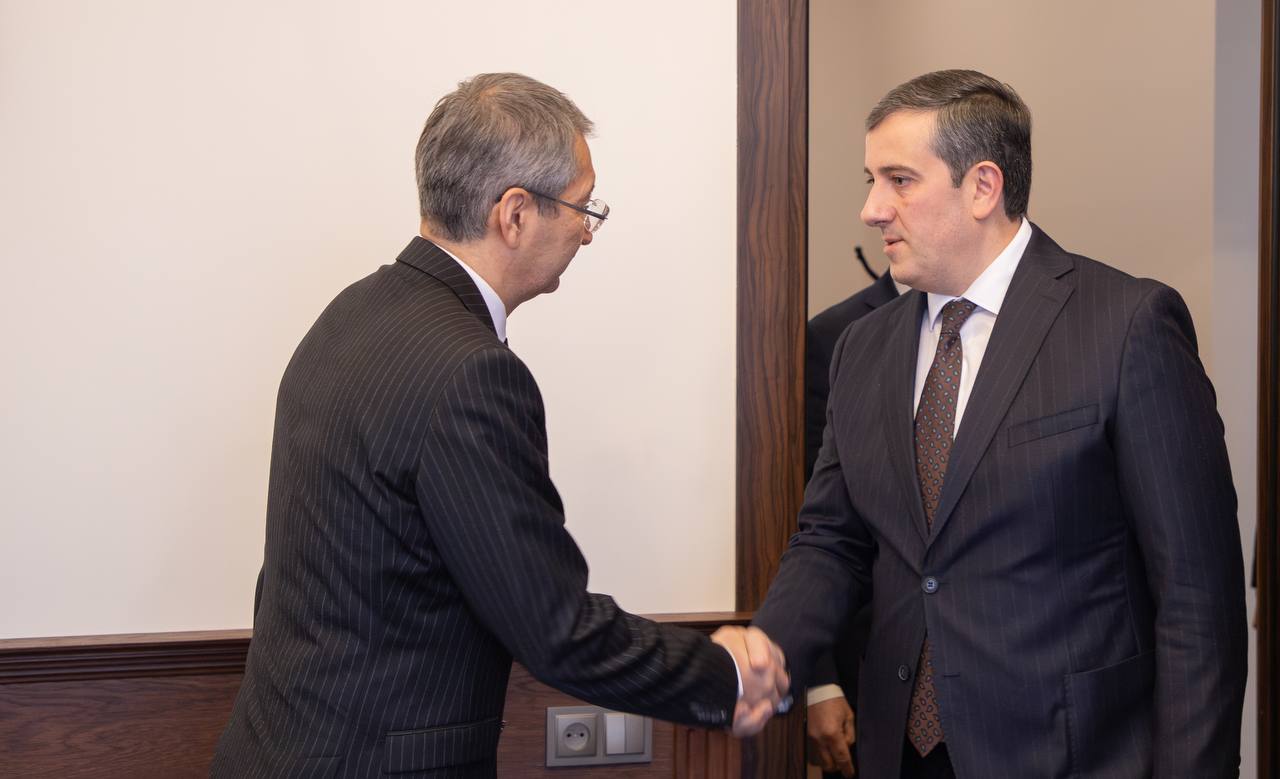 ԲԴԽ նախագահ Արթուր Աթաբեկյանն ընդունել է Ղազախստանի դեսպանին