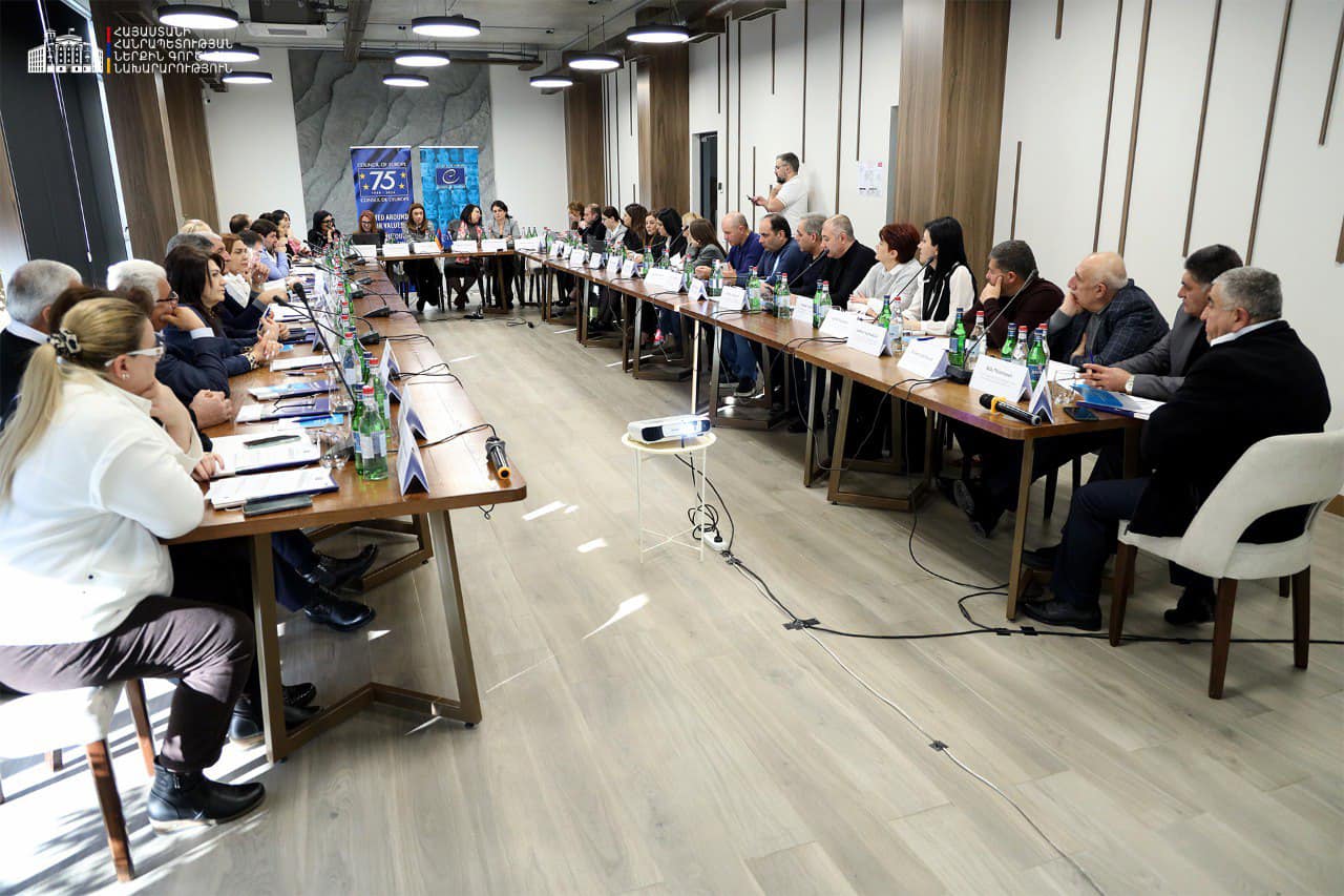 Աշխատաժողով՝ տեղահանված անձանց իրավունքների պաշտպանության շրջանակում