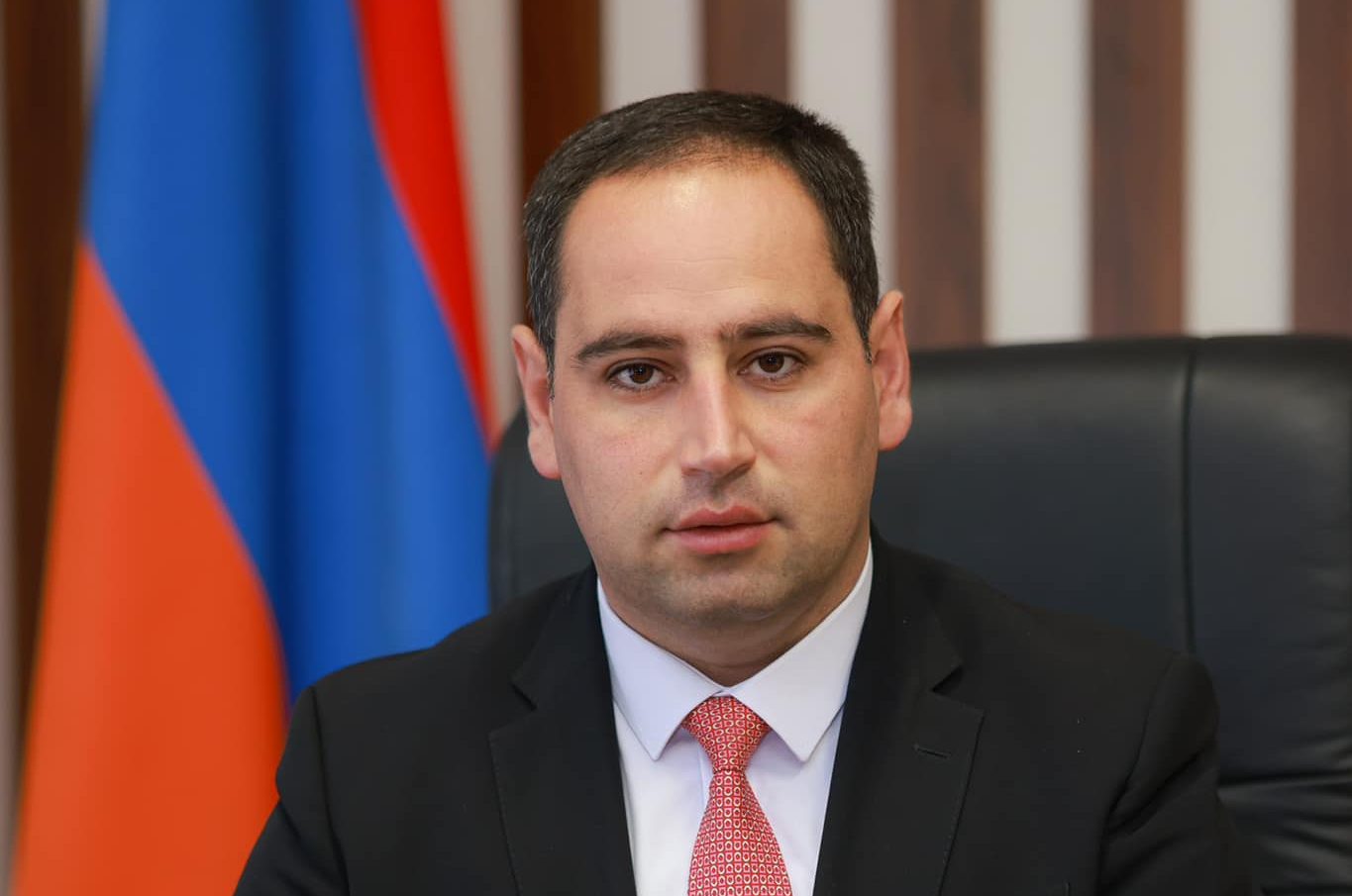 Հենց դուք եք ապահովում մեր երկրի էներգետիկ անվտանգության հիմքերը՝ աշխատելով մեծ նվիրումով ու պատասխանատվությամբ․ նախարար