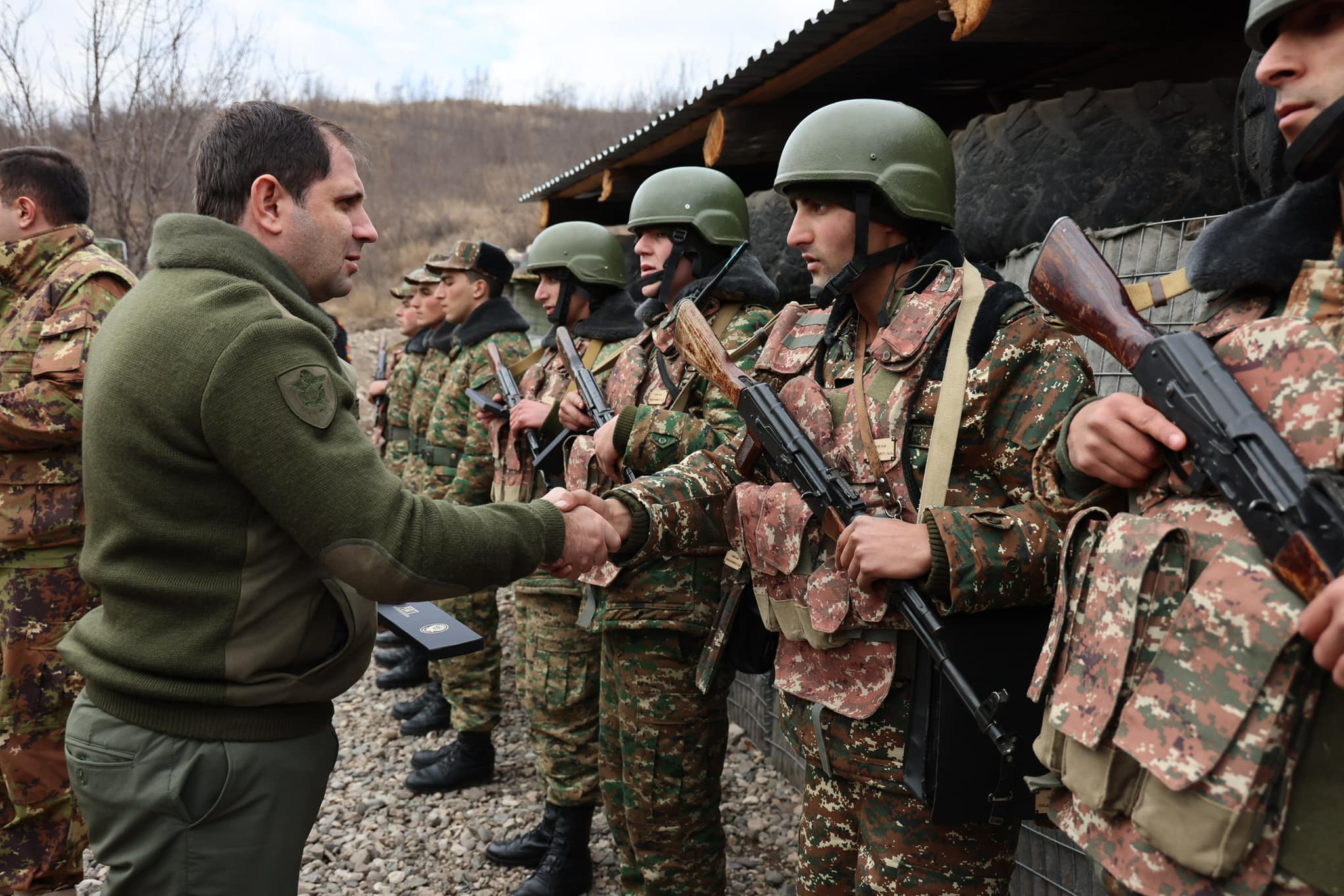 Մարտունակ բանակ, տոկուն հասարակություն, ամուր երկիր ունենալու մեր հավաքական ջանքերն առավել արգասաբեր են լինելու․ Սուրեն Պապիկյան