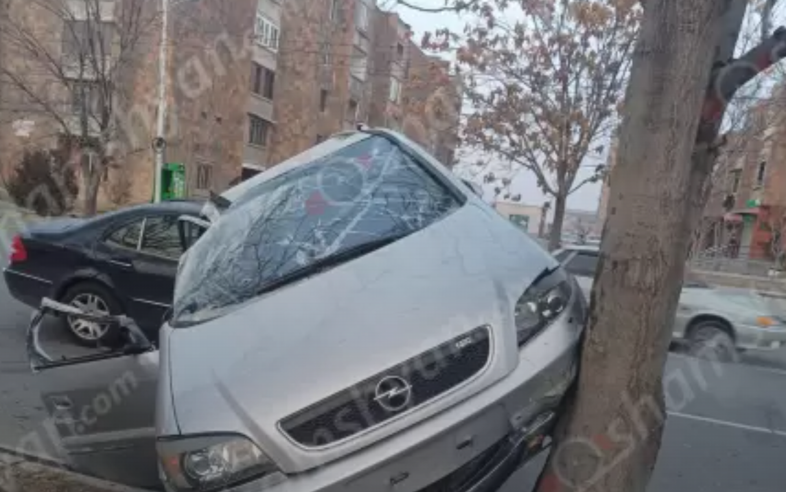 Ավտովթար՝ Արմավիր քաղաքում. կա տուժած