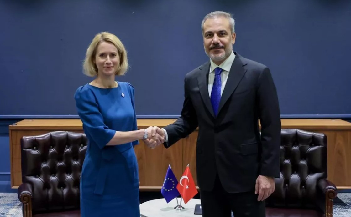 ՏԱՍՍ. Ֆիդանը Կալասի հետ քննարկել է իրավիճակը Սիրիայում և Ուկրաինայում