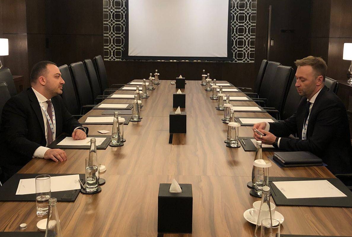 ՀՀ ԱԳՆ գլխավոր քարտուղարը հանդիպել է «GLOBSEC»-ի նախագահի հետ