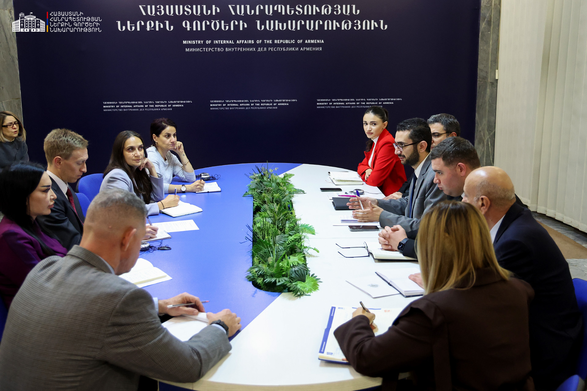 ՆԳ նախարարի տեղակալներն ընդունել են ԱՄՆ դեսպանատան Թմրամիջոցների դեմ պայքարի և իրավապահ համագործակցության գրասենյակի տնօրենի գլխավորած պատվիրակությանը