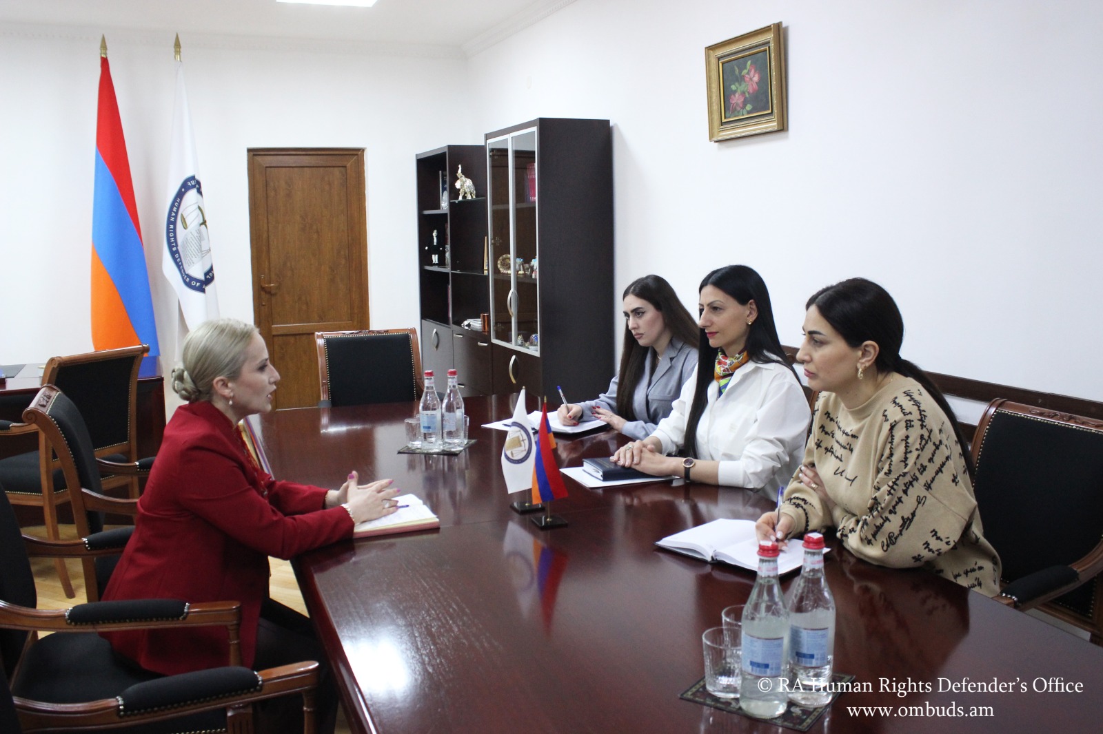 Քննարկվել են զինված ուժերում կանանց ներգրավվածությանն ու այս համատեքստում իրավունքների պաշտպանությանը վերաբերող հարցեր